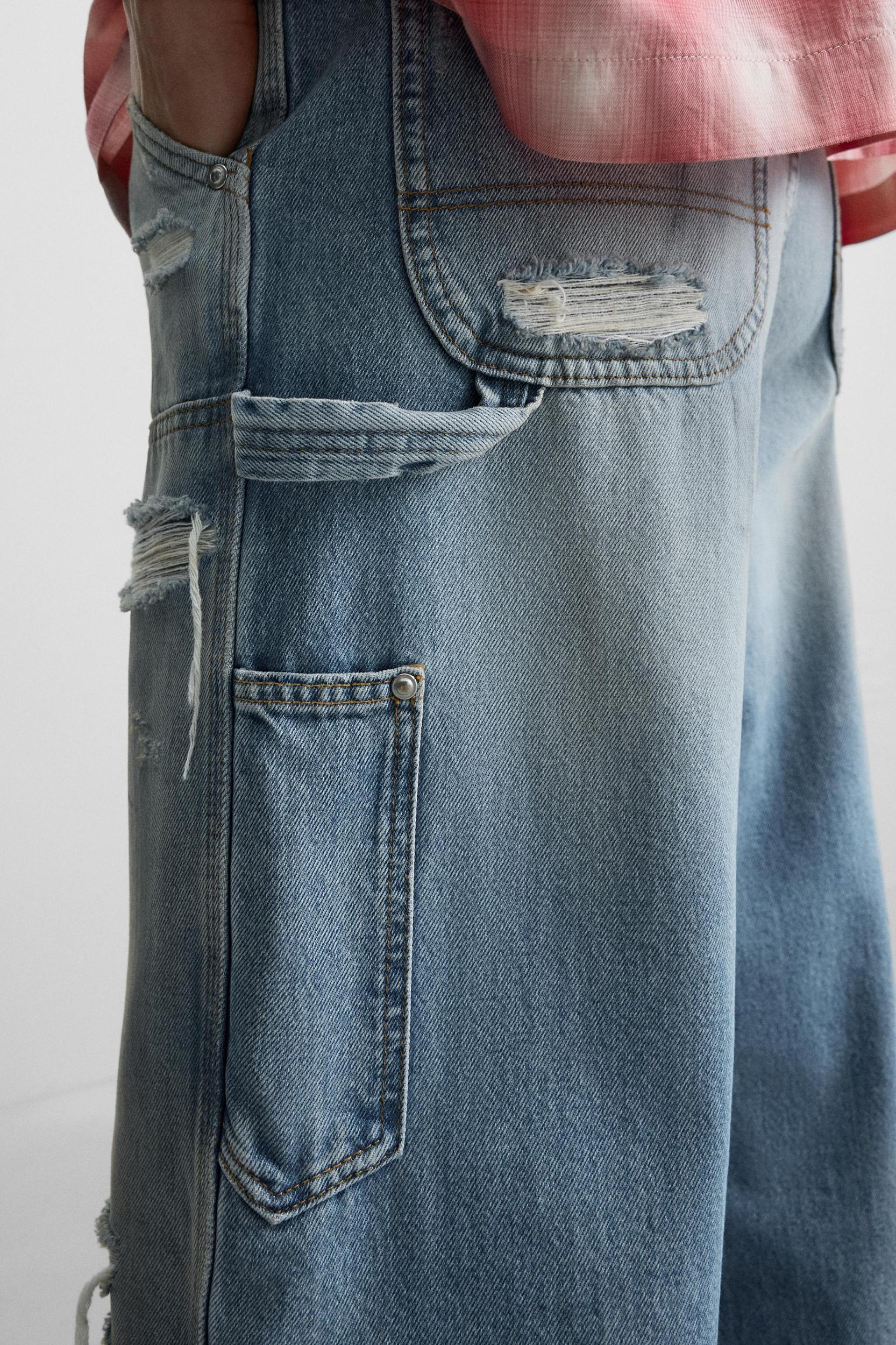 STRAIGHT FIT RIPPED CARPENTER JEANS Product Image