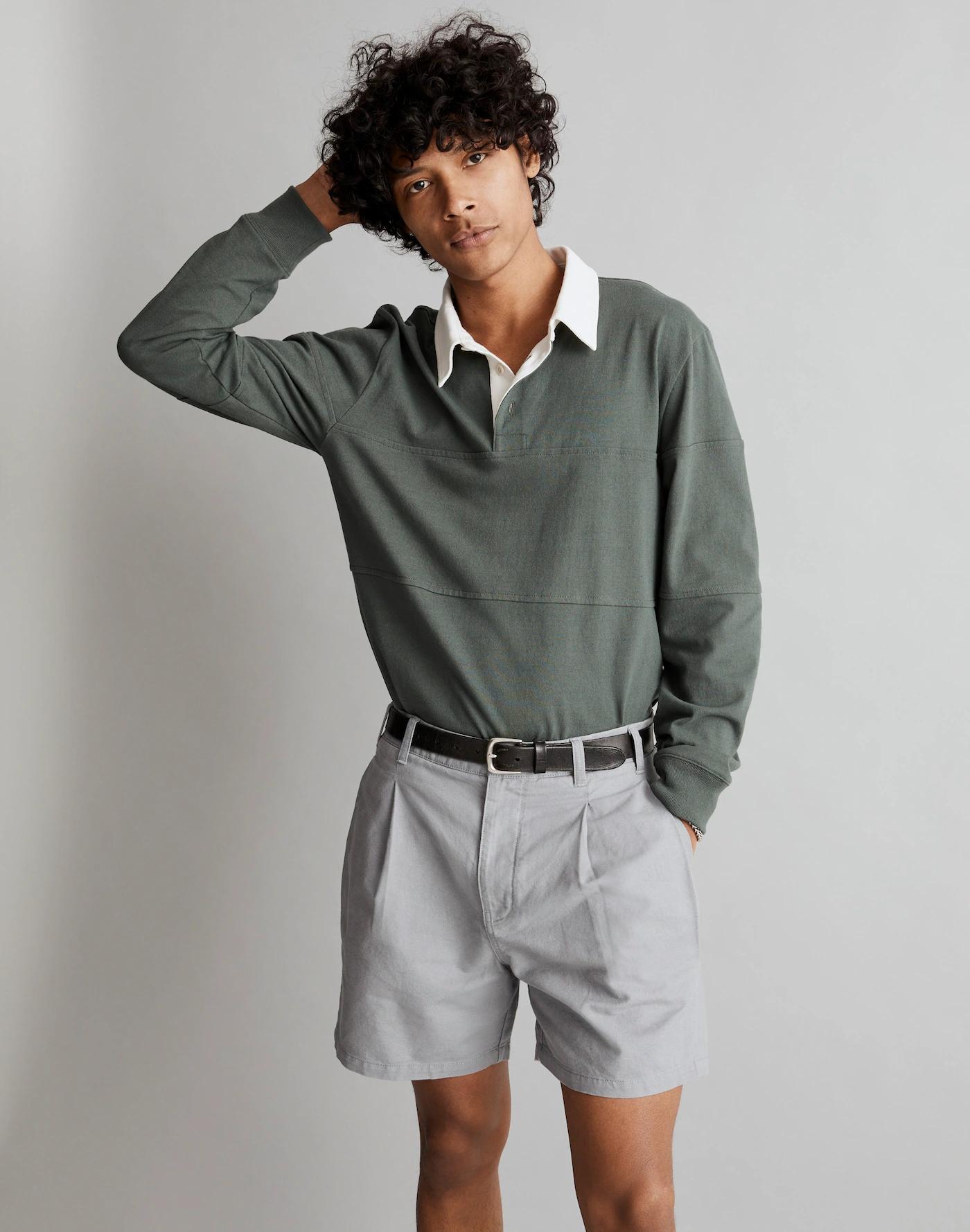 Pleated Cotton-Linen Shorts Product Image