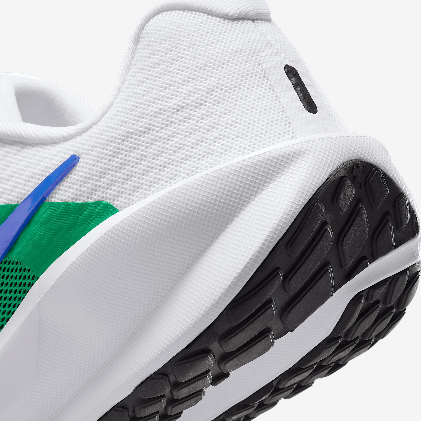 Nike Women's Downshifter 13 Road Running Shoes (Extra Wide) Product Image