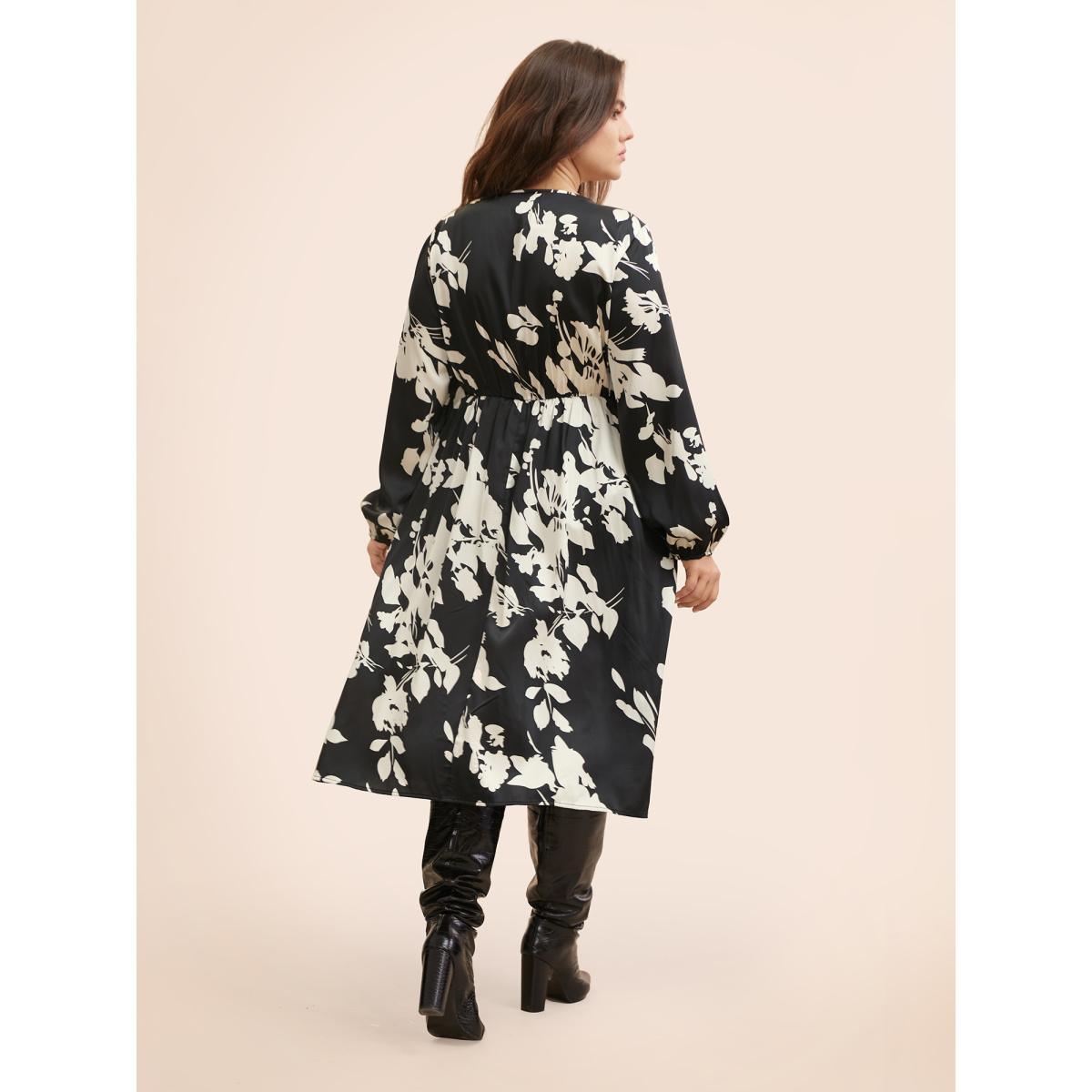 Plus Size Overlap Collar Silhouette Floral Print Gathered Dress Black Women Elegant Slit Overlap Collar Long Sleeve Curvy BloomChic 26/4X Product Image