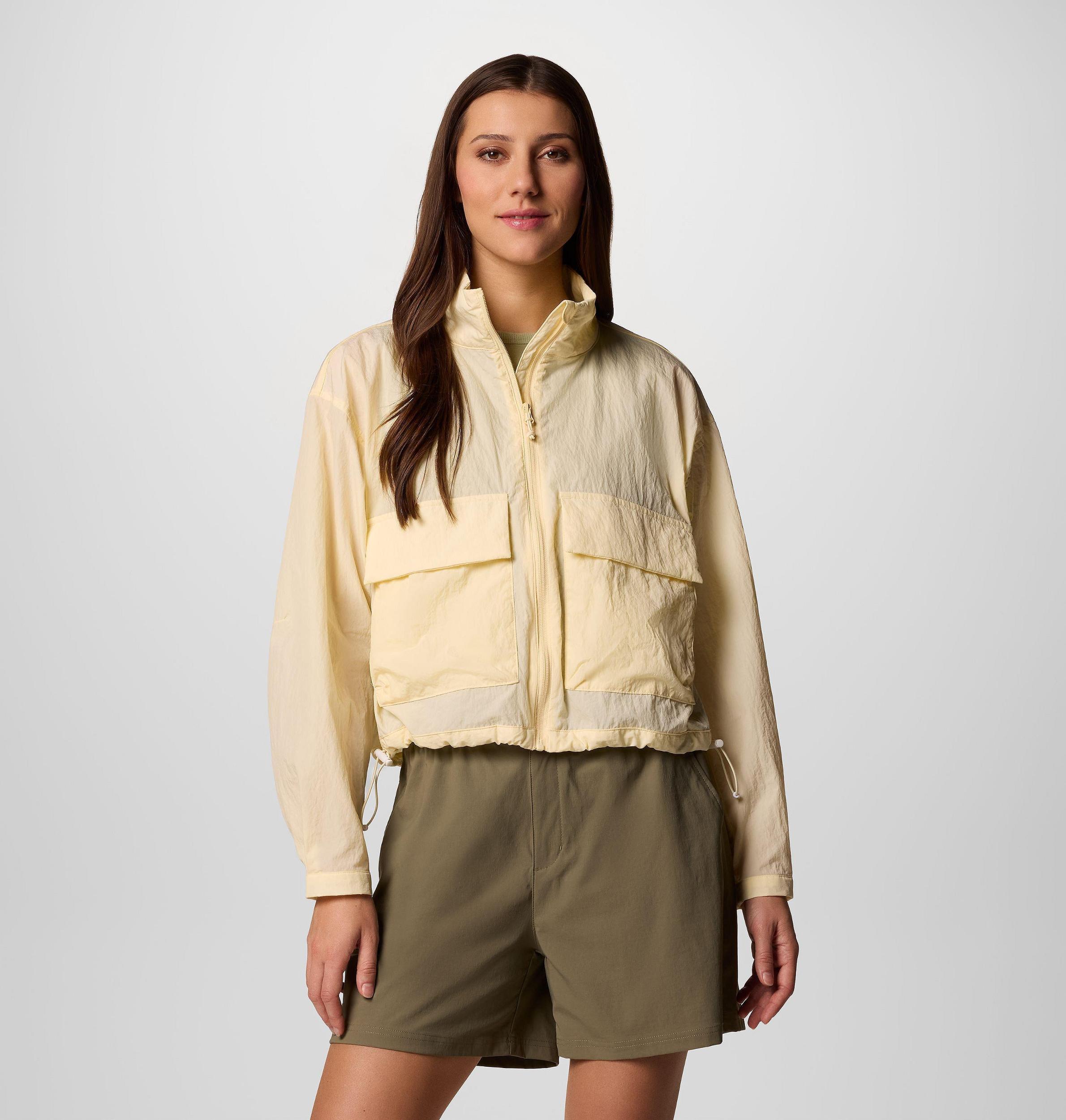 Columbia Womens Paracutie Cropped Cargo Windbreaker- Product Image