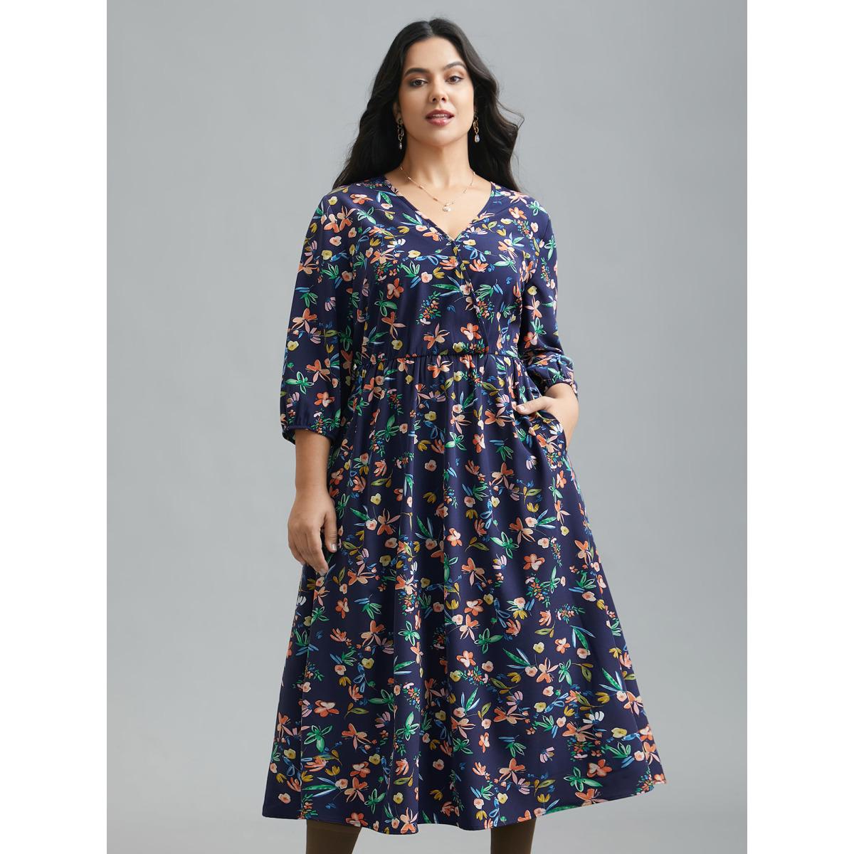 Plus Size Surplice Neck Floral Print Pocket Dress DarkBlue Women Elegant Non Overlap Collar Elbow-length sleeve Curvy BloomChic 28/5X Product Image