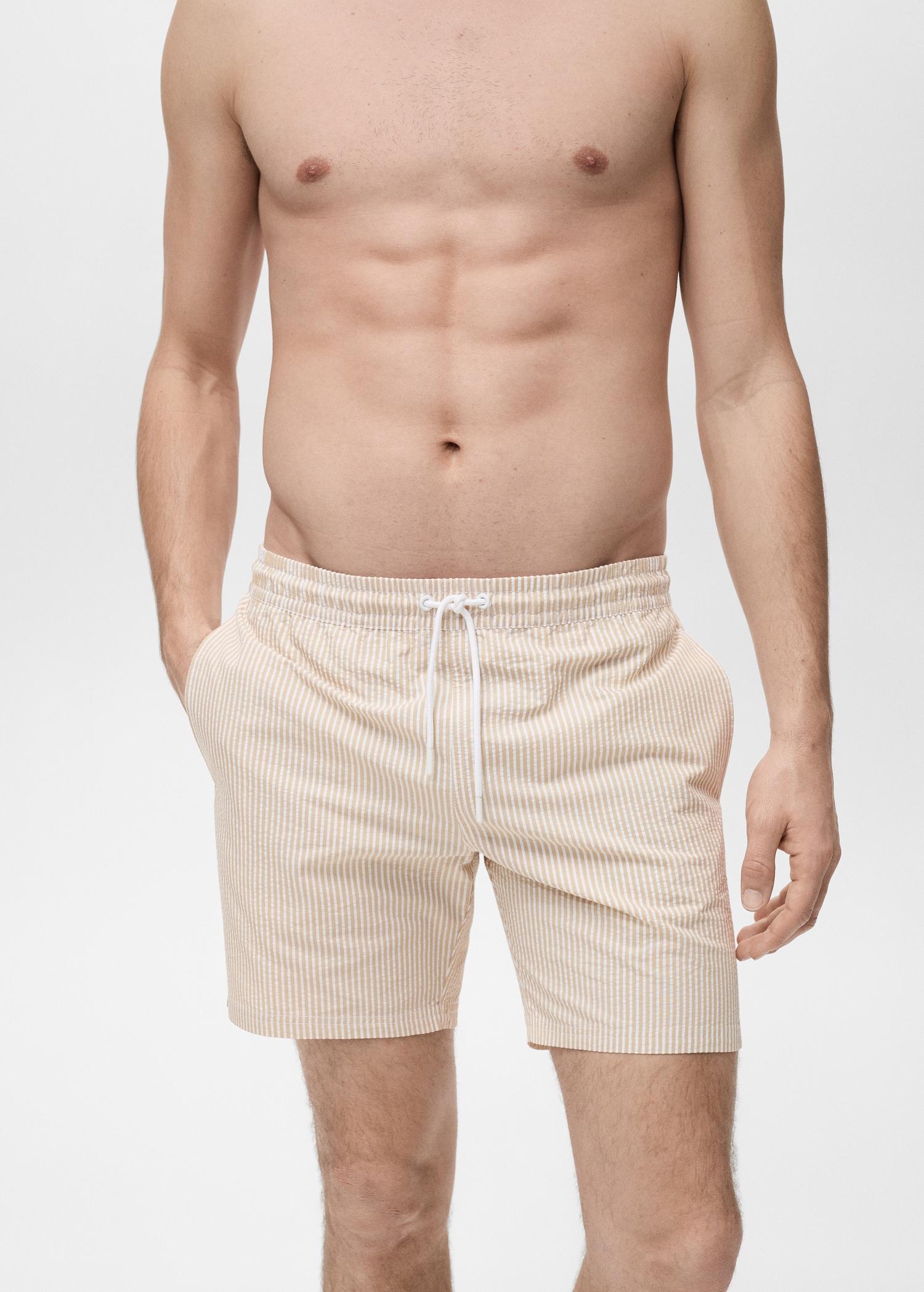 Seersucker swimming trunks - Men | MANGO USA Product Image