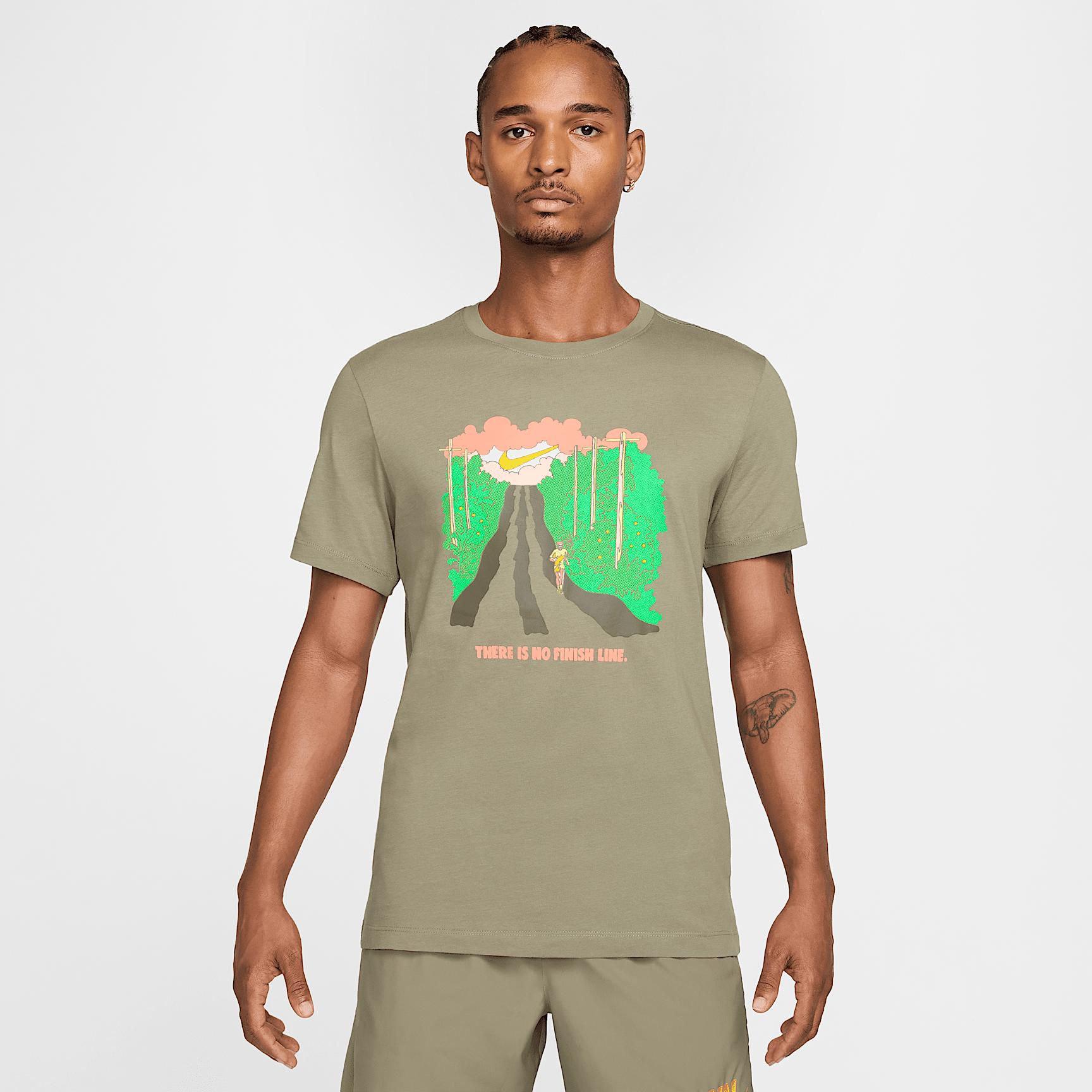 Nike Men's Running T-Shirt Product Image