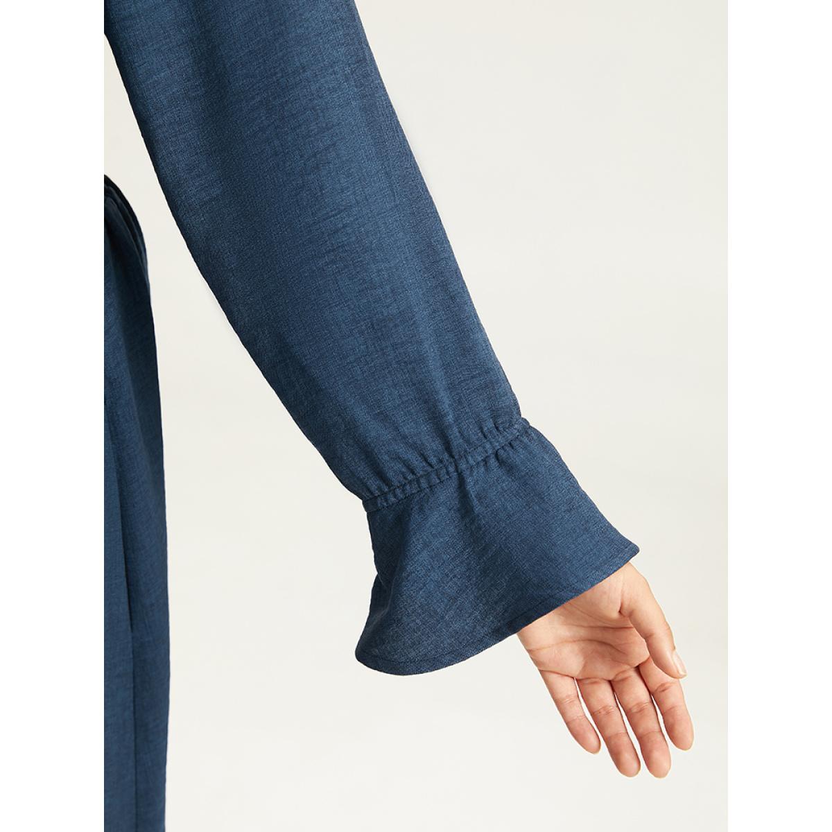 Plus Size Plain Shirred Patchwork Gathered Dress Indigo Women Casual Elastic cuffs V-neck Long Sleeve Curvy Midi Dress BloomChic 12/L Product Image