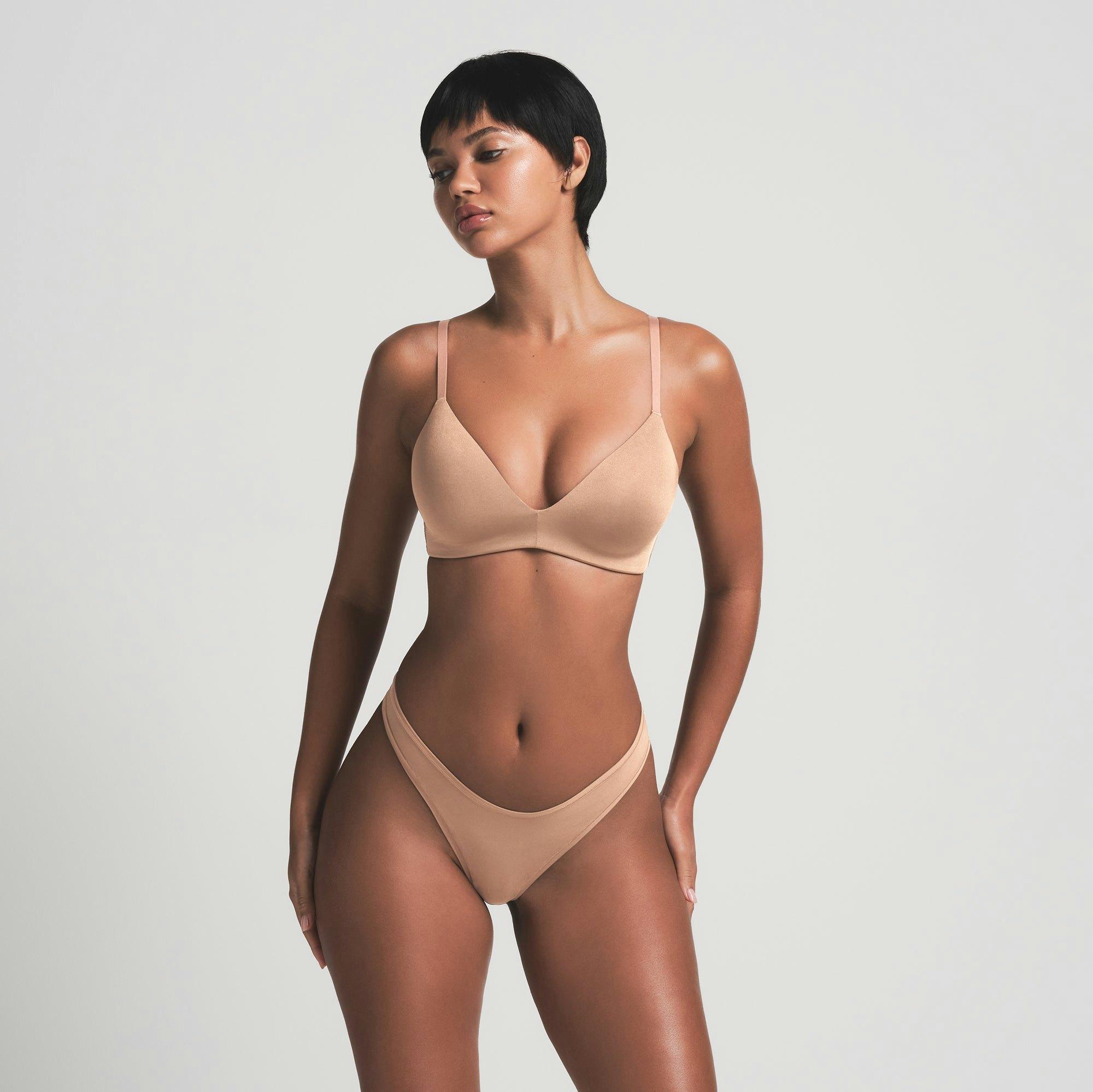 WIRELESS FORM T-SHIRT DEMI BRA | SIENNA Product Image