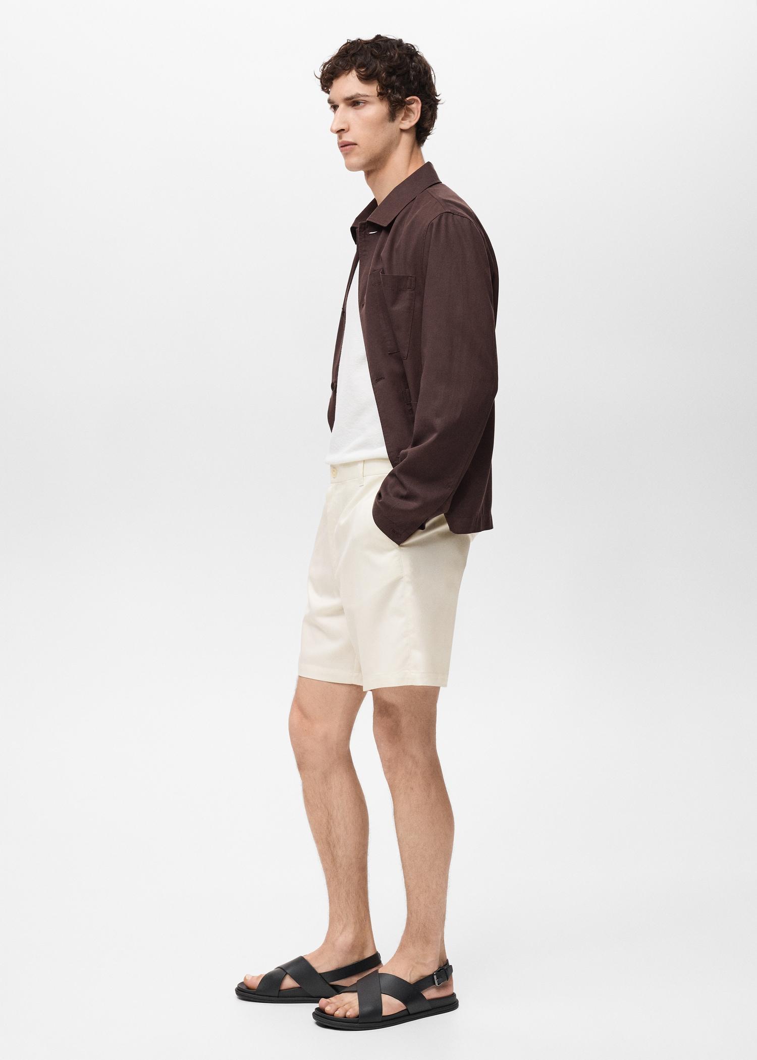 Straight fluid bermuda shorts - Men | MANGO USA Product Image