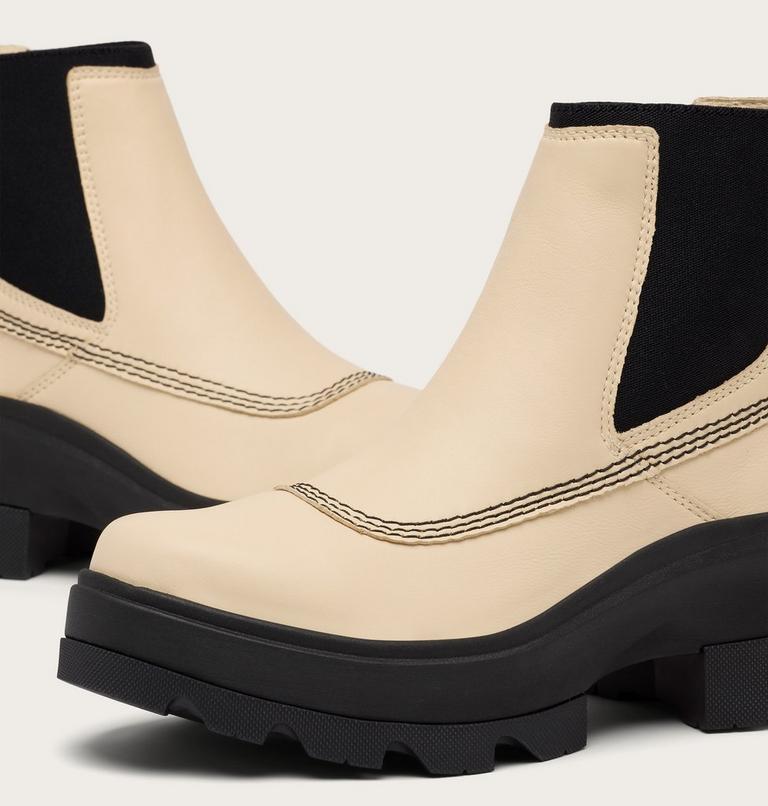 JOAN FRWD™ Women's Chelsea Boot Product Image