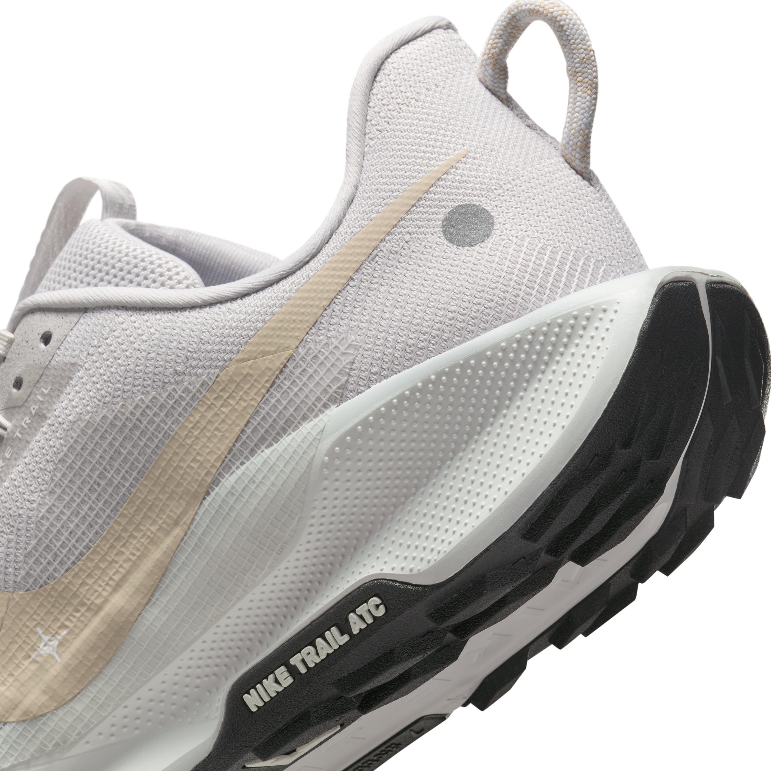 Nike Mens Pegasus Trail 5 Trail Running Shoes | DV3864-008 Product Image