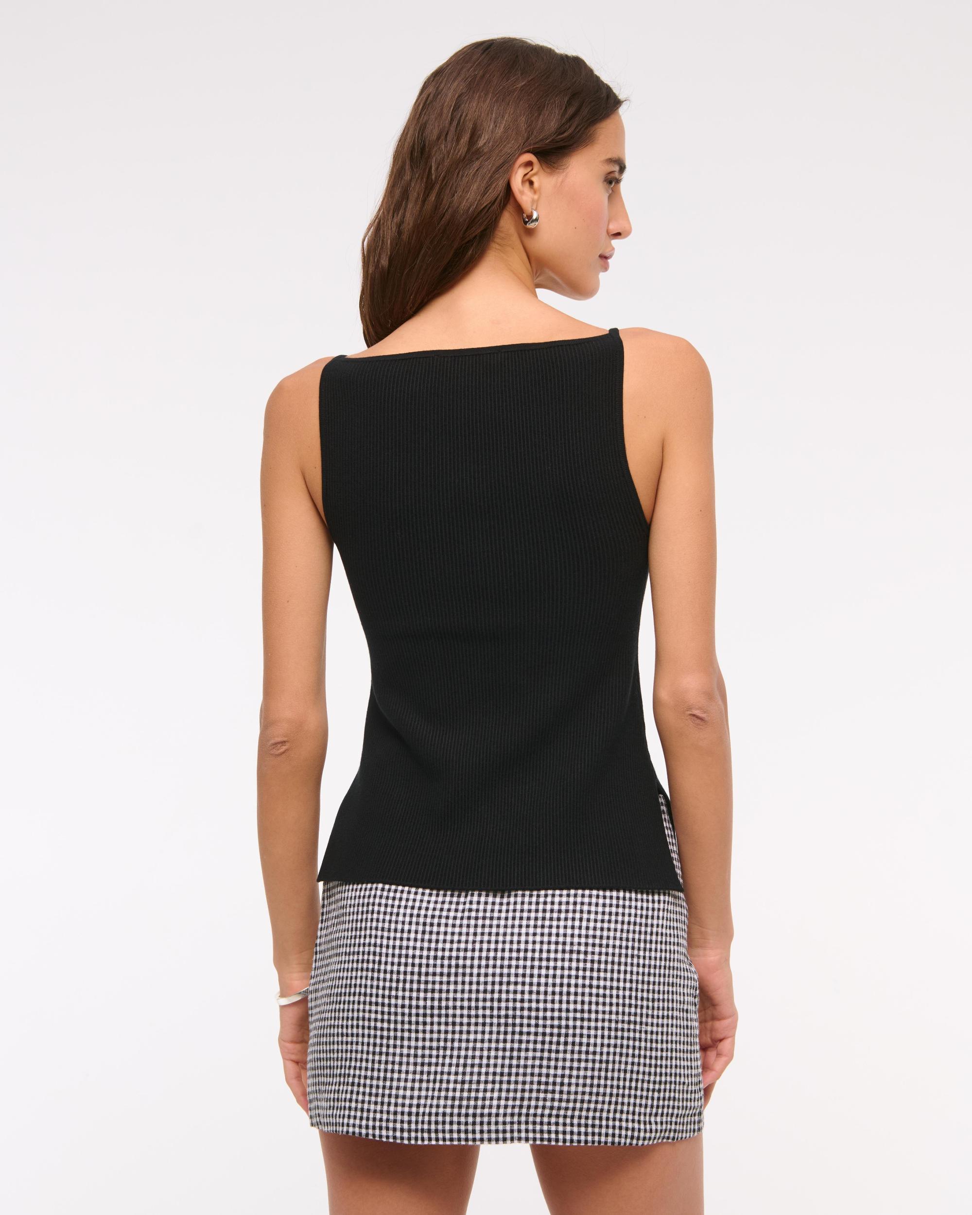 The A&F Scarlett Mid Rise Linen-Blend Mini Skort Product Image