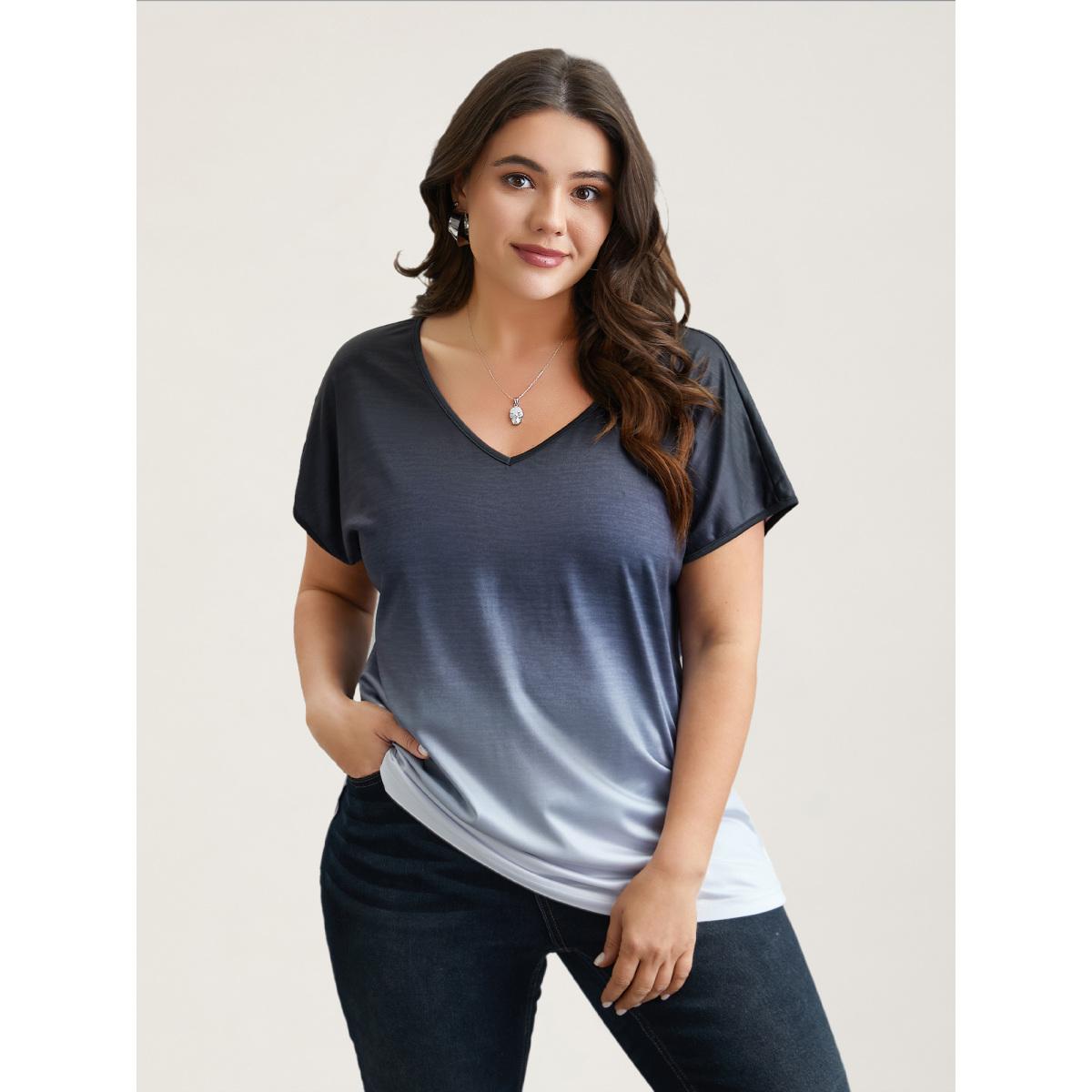 Plus Size Gradient Tie-Dye Stretchy V-Neck T-Shirt Indigo Women Casual Non V-neck Everyday T-shirts BloomChic 26/4X Product Image