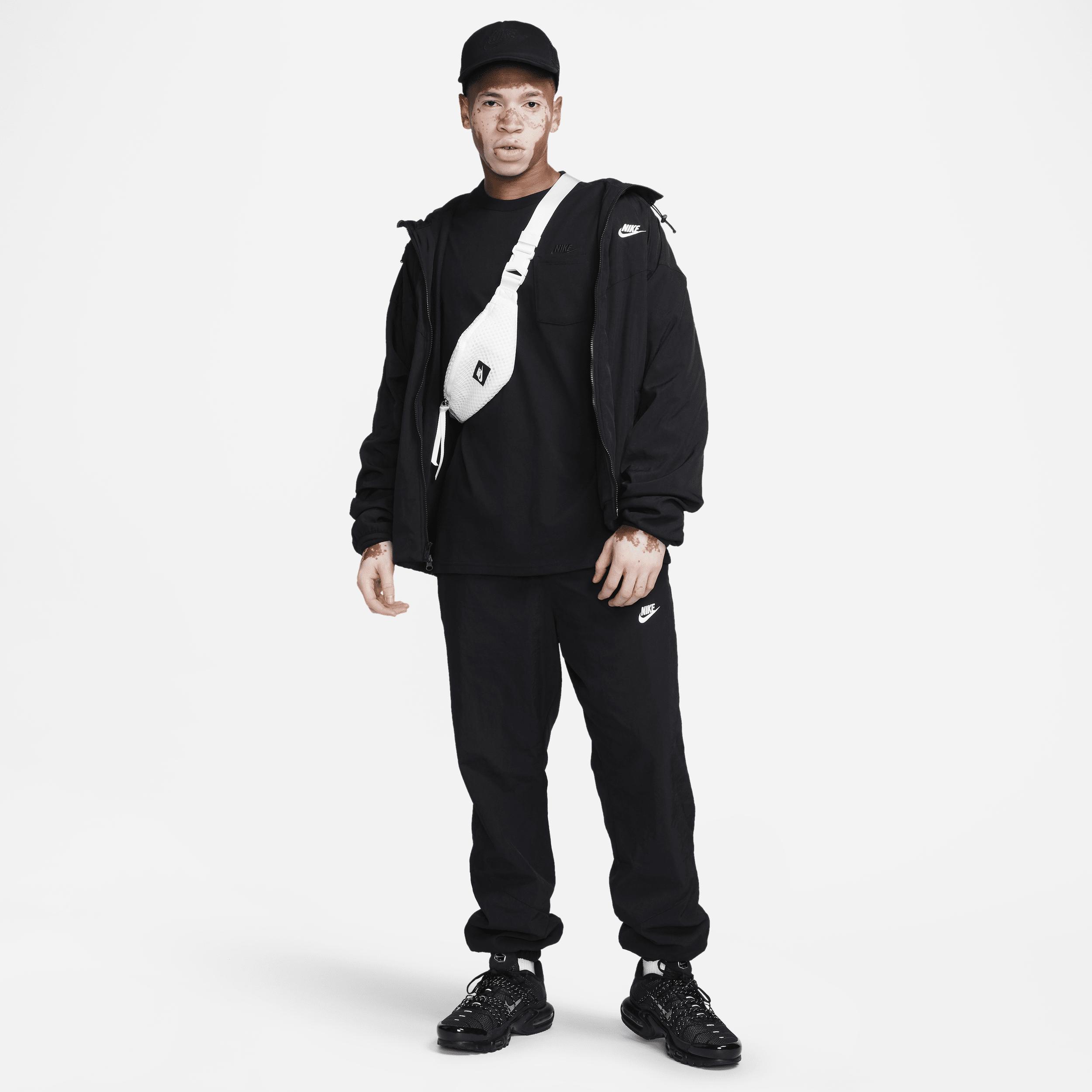 Mens Nike Sportswear Premium Essentials Long-Sleeve Pocket T-Shirt | DR7929-011 Product Image