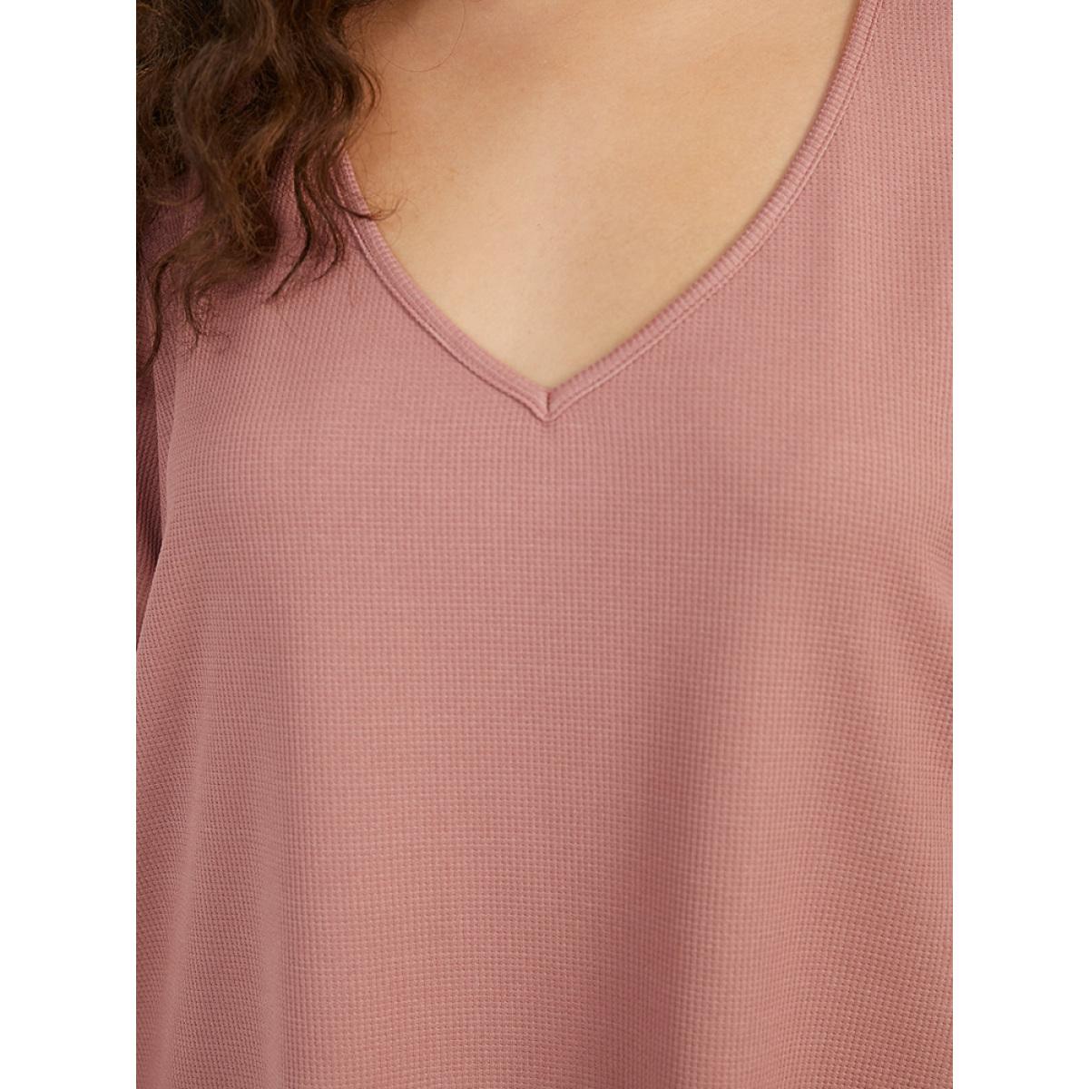 Plus Size Plain Waffle Knit Pleated Texture Ruffle Hem Dress Rouge Women Casual Elastic cuffs V-neck Long Sleeve Curvy Midi Dress BloomChic 30/6X Product Image