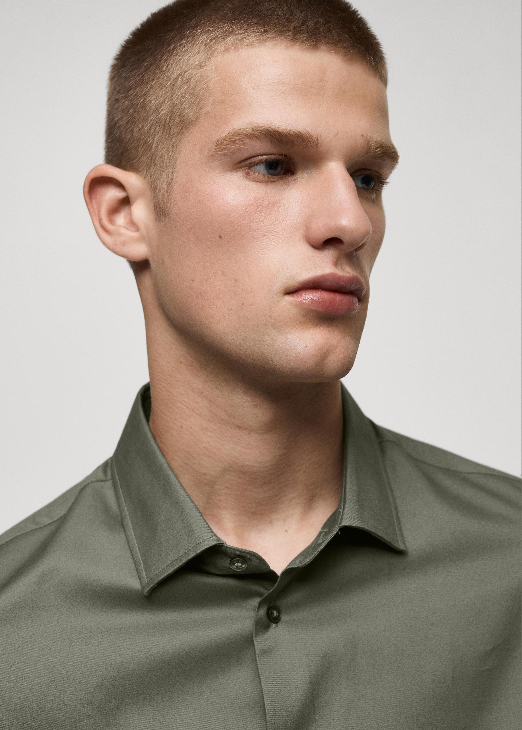 Regular-fit 100% cotton shirt - Men | MANGO USA Product Image