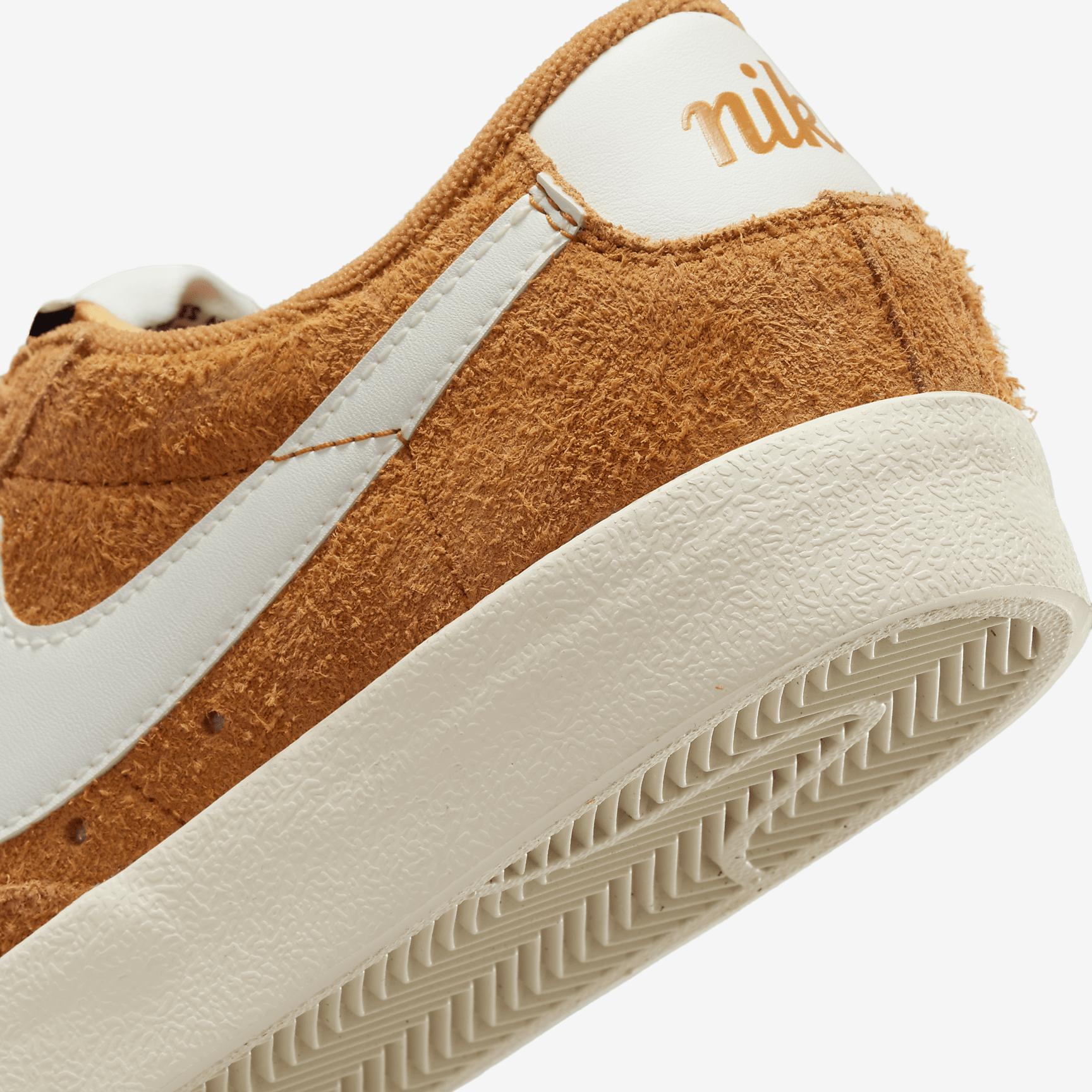 Nike Blazer Low '77 Vintage Women's Shoes Product Image