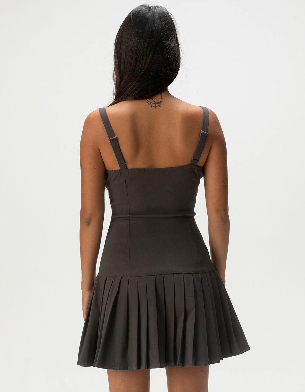WEST OF MELROSE Drop Waist Pleated Womens Dress - CHARCOAL Product Image