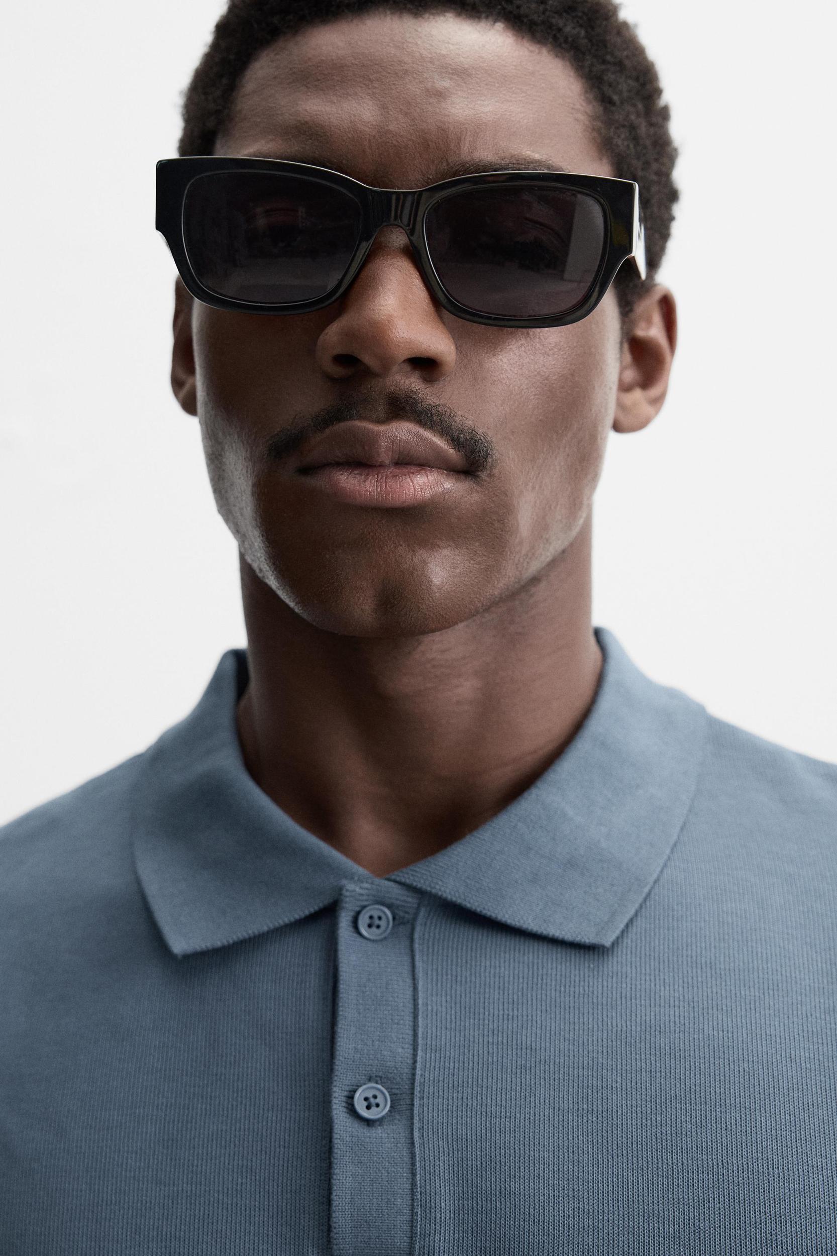 INTERLOCK TEXTURED POLO Product Image