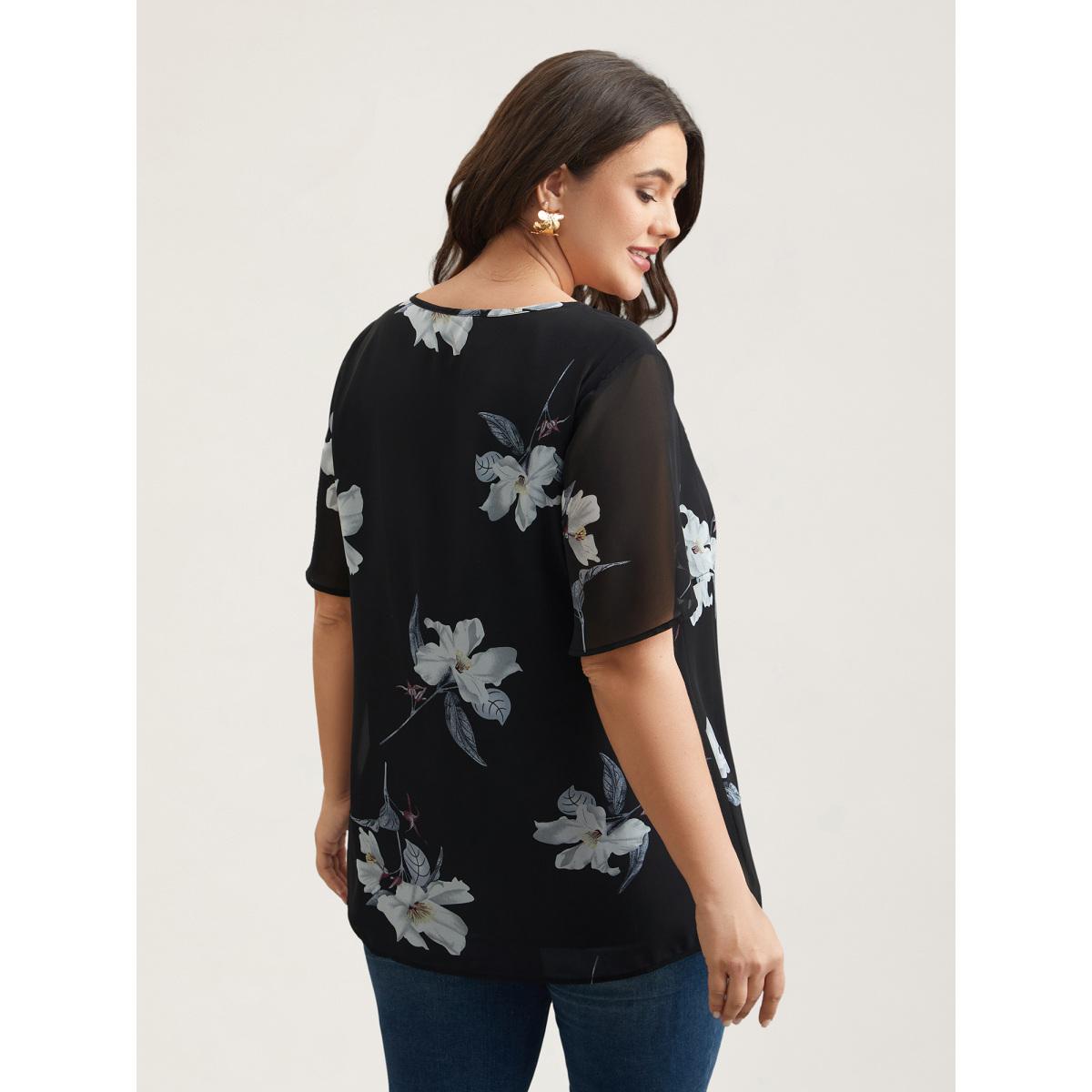 Plus Size Black Chiffon Floral Round Neck Shirt Women Timeless Short sleeve Round Neck Elegant Blouses BloomChic 30/6X Product Image