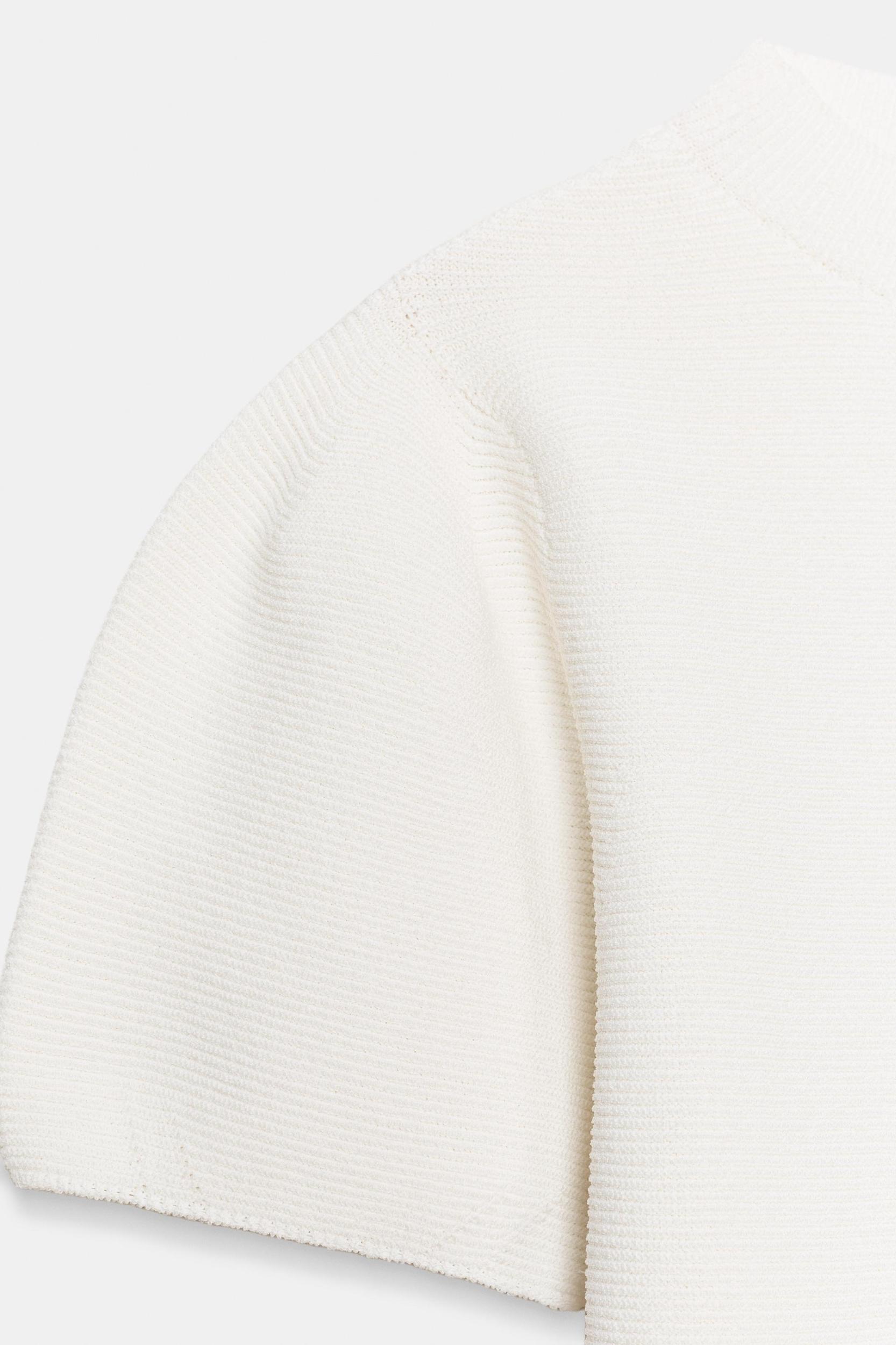 PUFF SLEEVE KNIT TOP Product Image