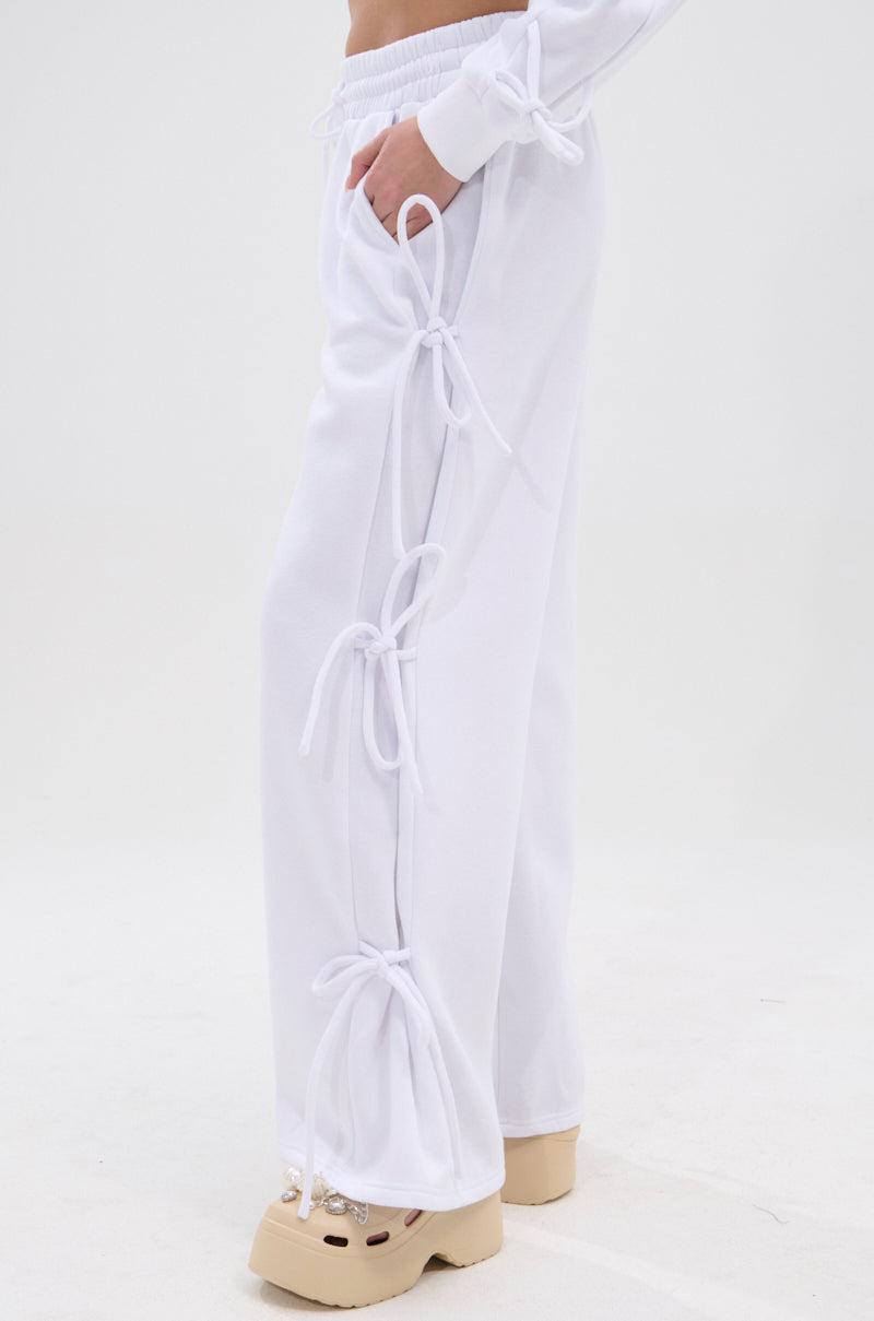TIE ME UP SWEATPANTS Product Image