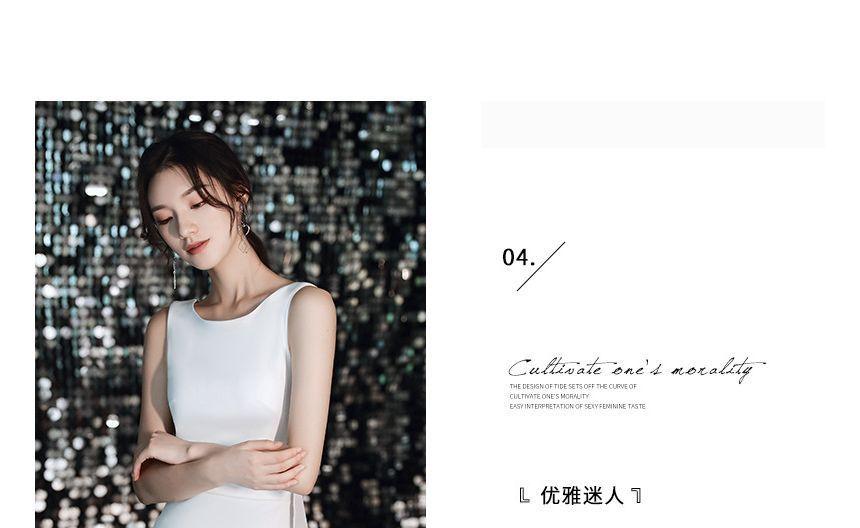 Sleeveless Plain Ruffle Panel Mermaid Wedding Gown Product Image