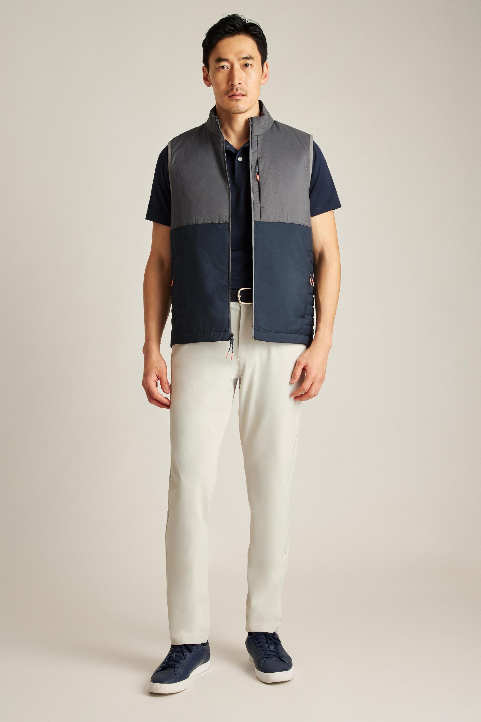 The Lightweight Hybrid Vest Product Image