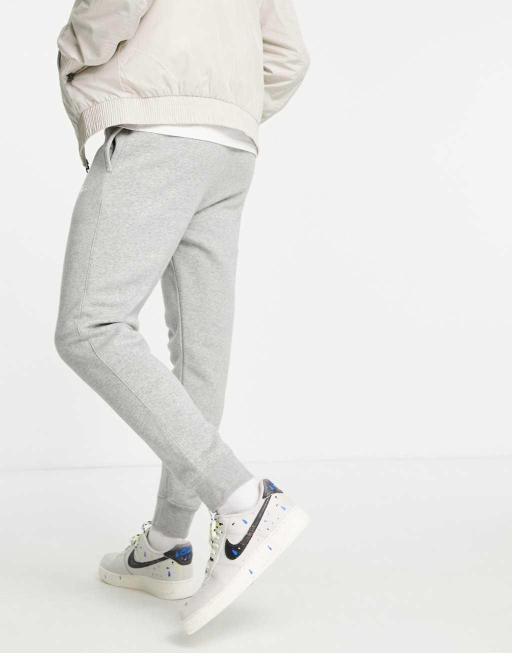 Mens Nike Sportswear Club Fleece Jogger Pants | BV2671-063 Product Image