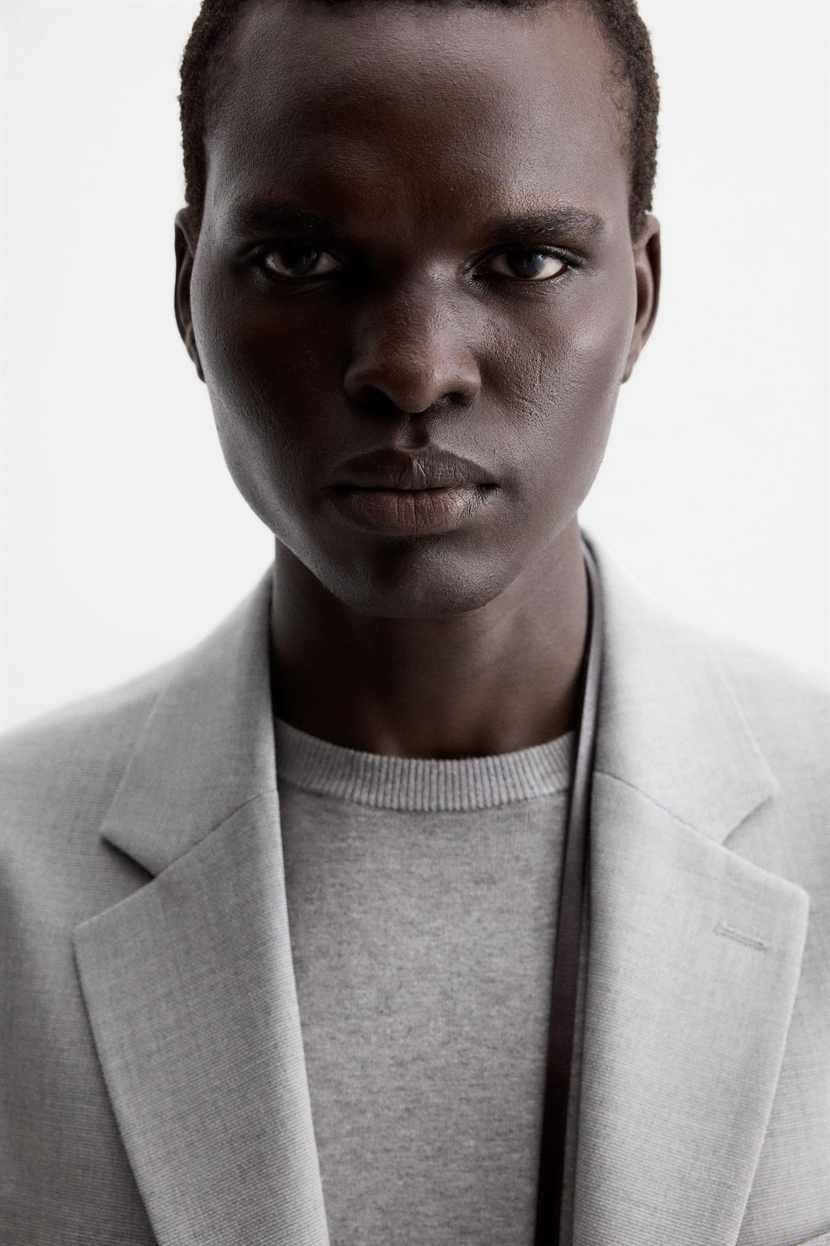 TEXTURED SUIT BLAZER Product Image