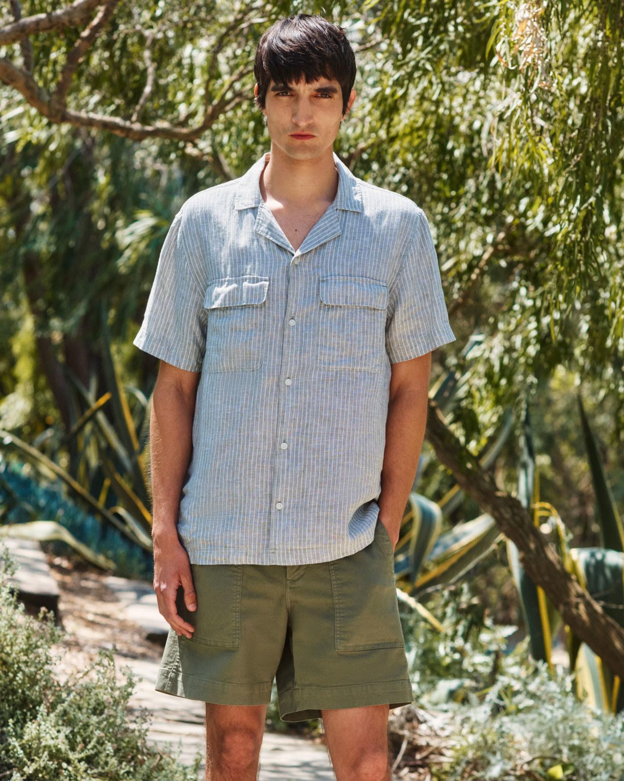 Mens Resort Shirt in Linen by Everlane Product Image