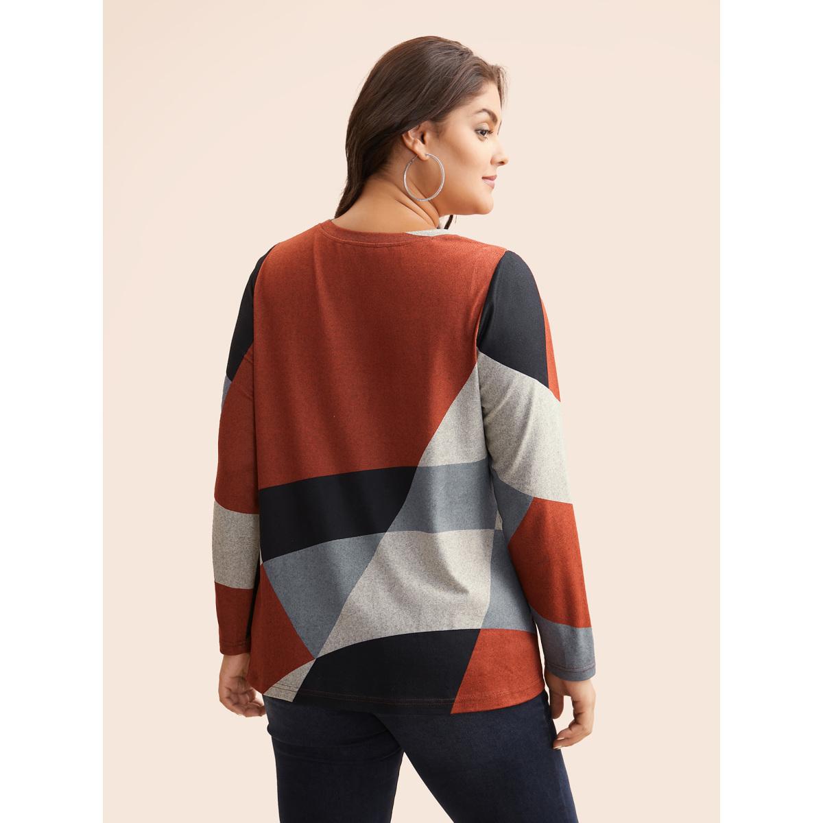 Plus Size Round Neck Colorblock Contrast T-shirt Multicolor Women Casual Contrast Non Everyday T-shirts BloomChic 22-24/3X Product Image