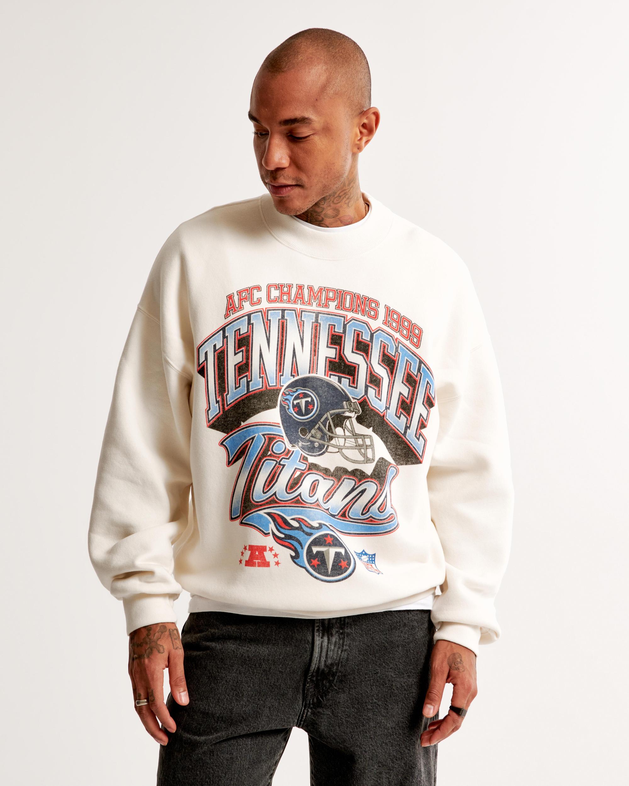 New England Patriots Graphic Crew Sweatshirt Product Image