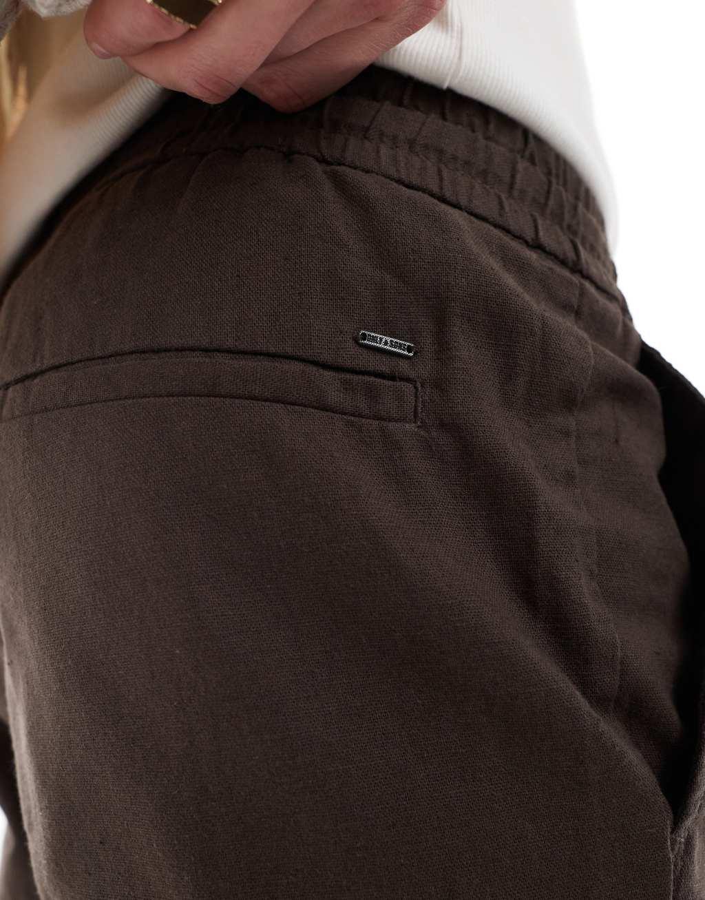 ONLY & SONS linen mix cropped pants in brown Product Image