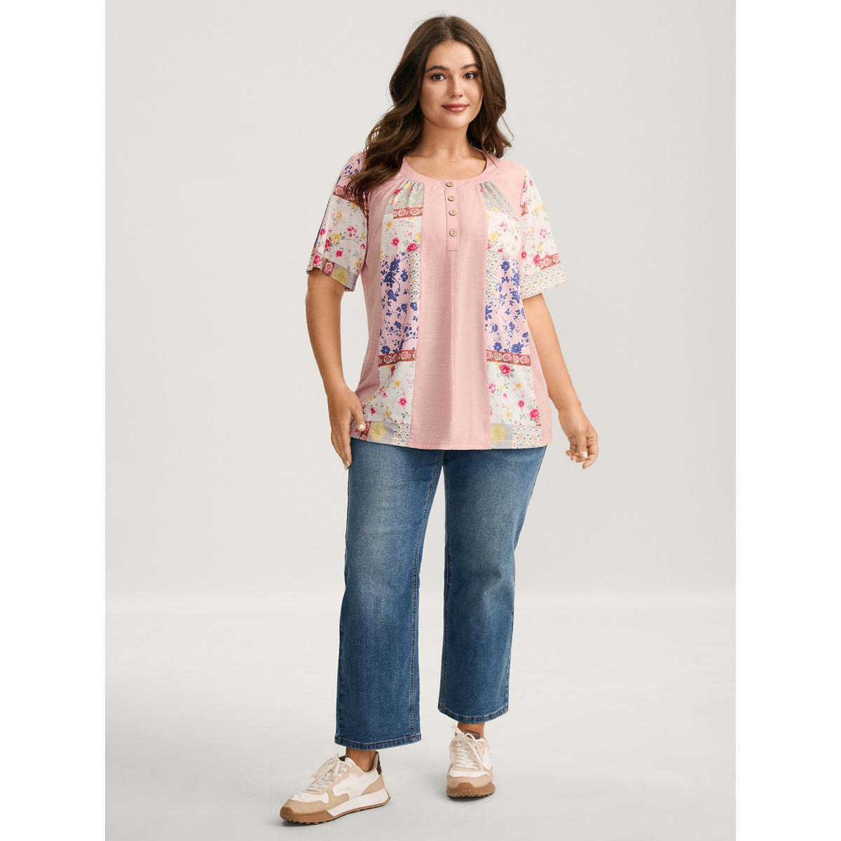 Plus Size Stretchy Color Block Floral T-Shirt Nudepink Women Contrast Round Neck Casual T-shirts BloomChic 14-16/1X Product Image