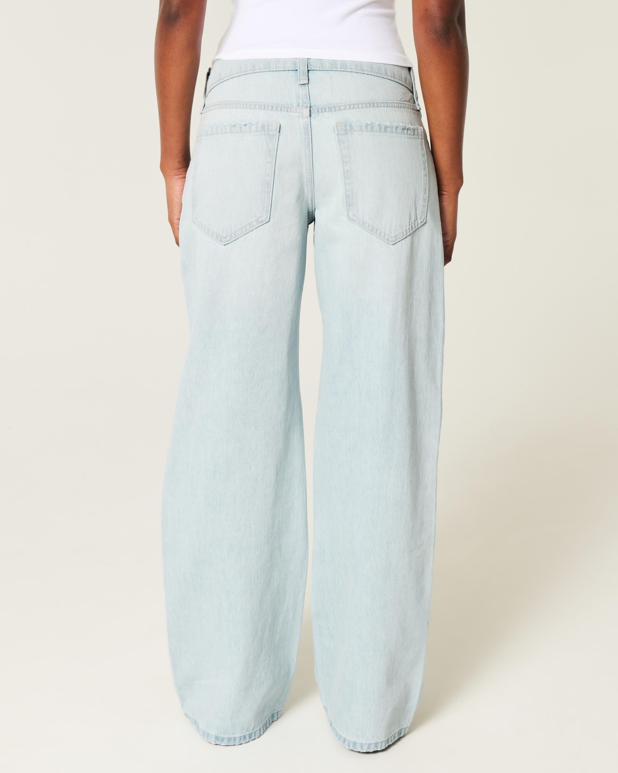 Low-Rise Light Wash Foldover Waist Baggy Jeans Product Image