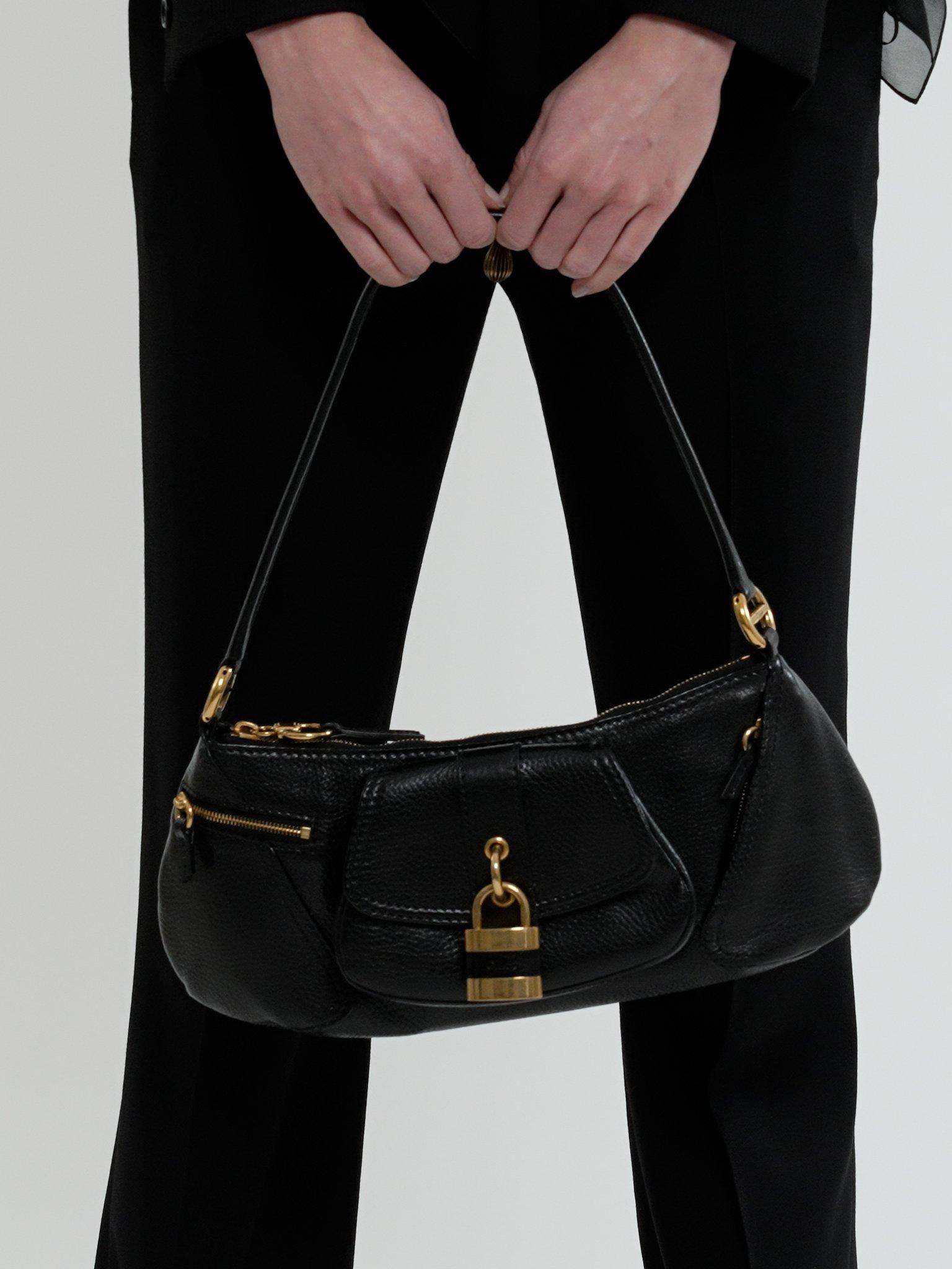 The 99 shoulder bag in grained leather Product Image