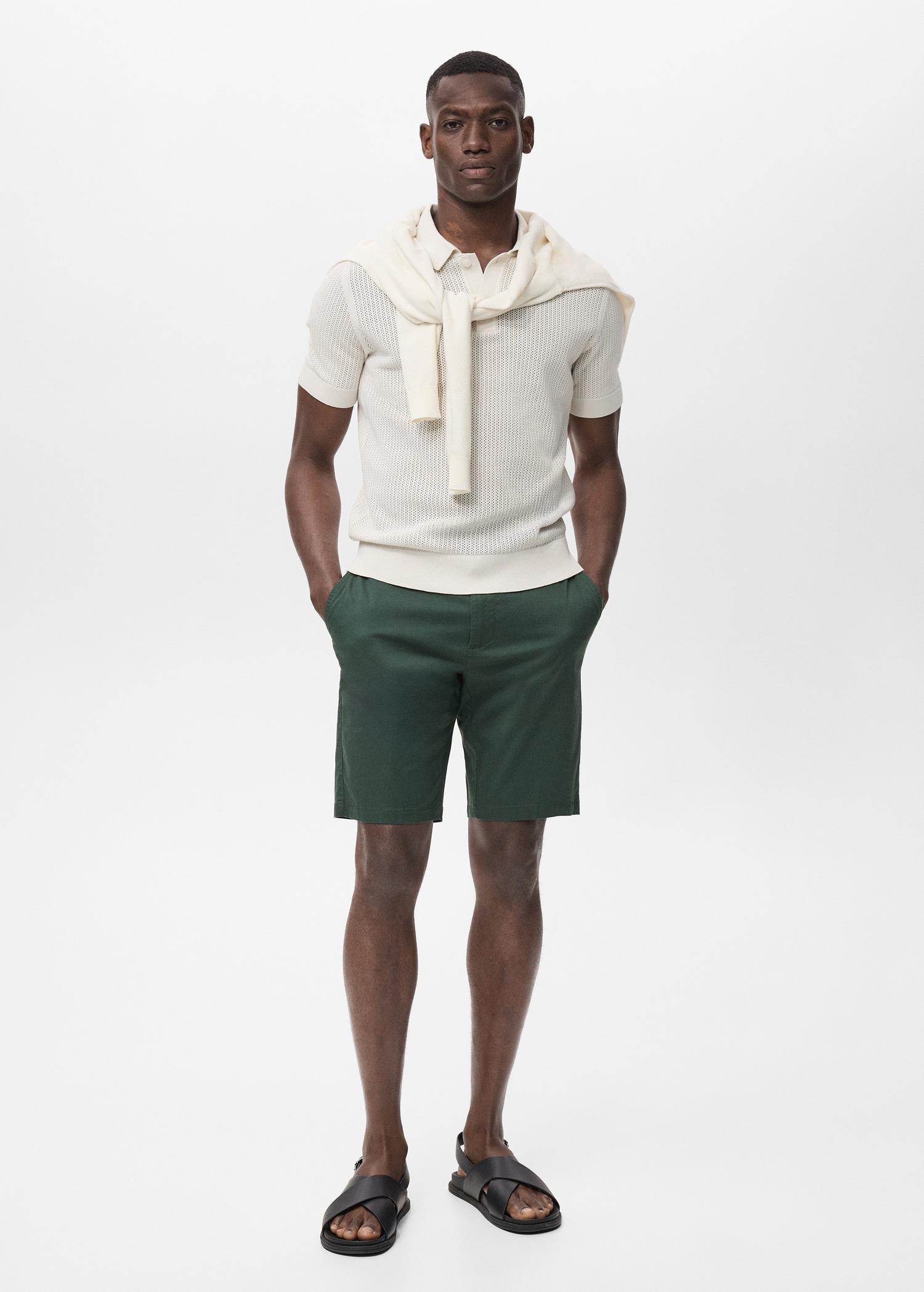 Slim-fit chino cotton bermuda shorts - Men | MANGO USA Product Image