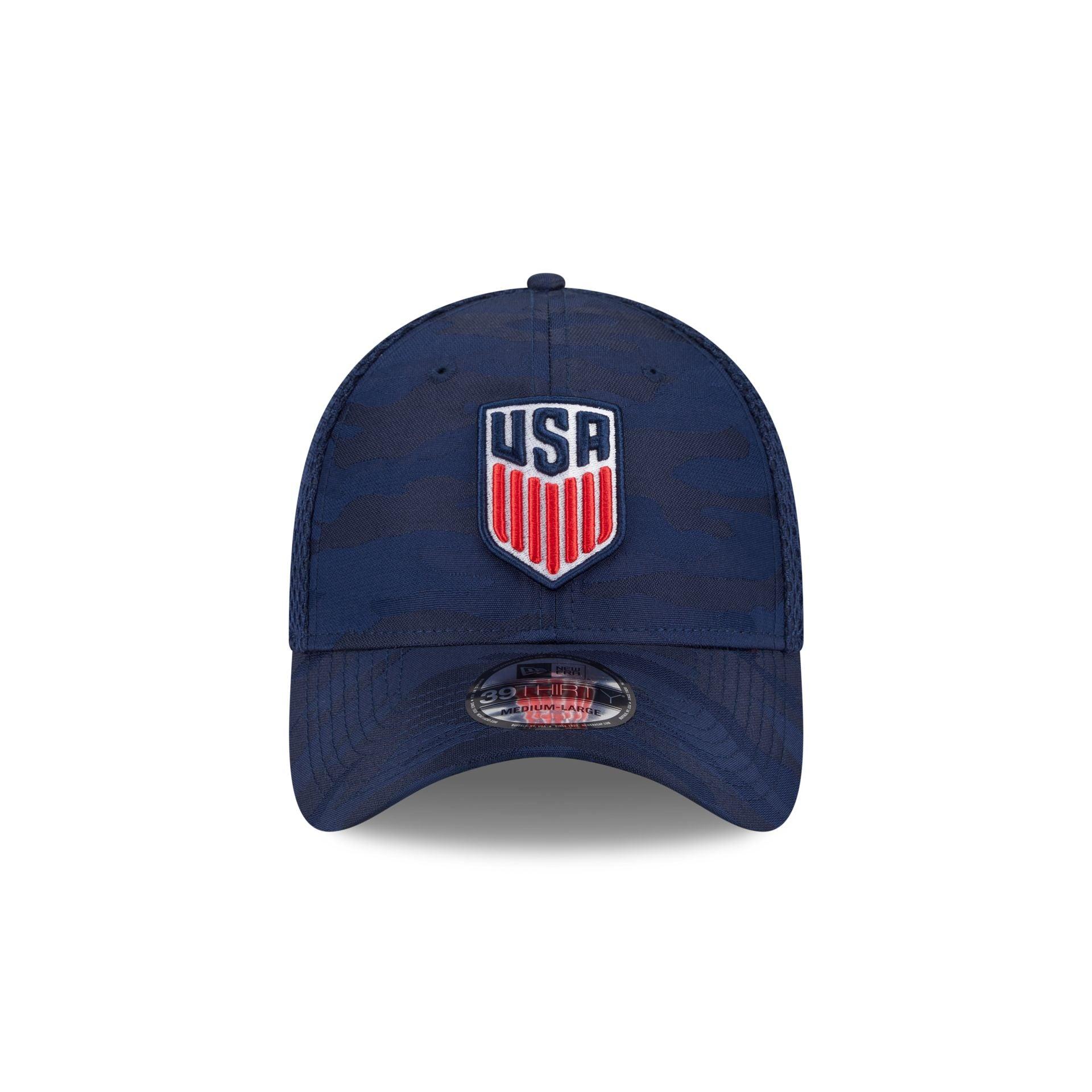 Buffalo Bills Team Classic 39THIRTY Stretch Fit Hat Male Product Image