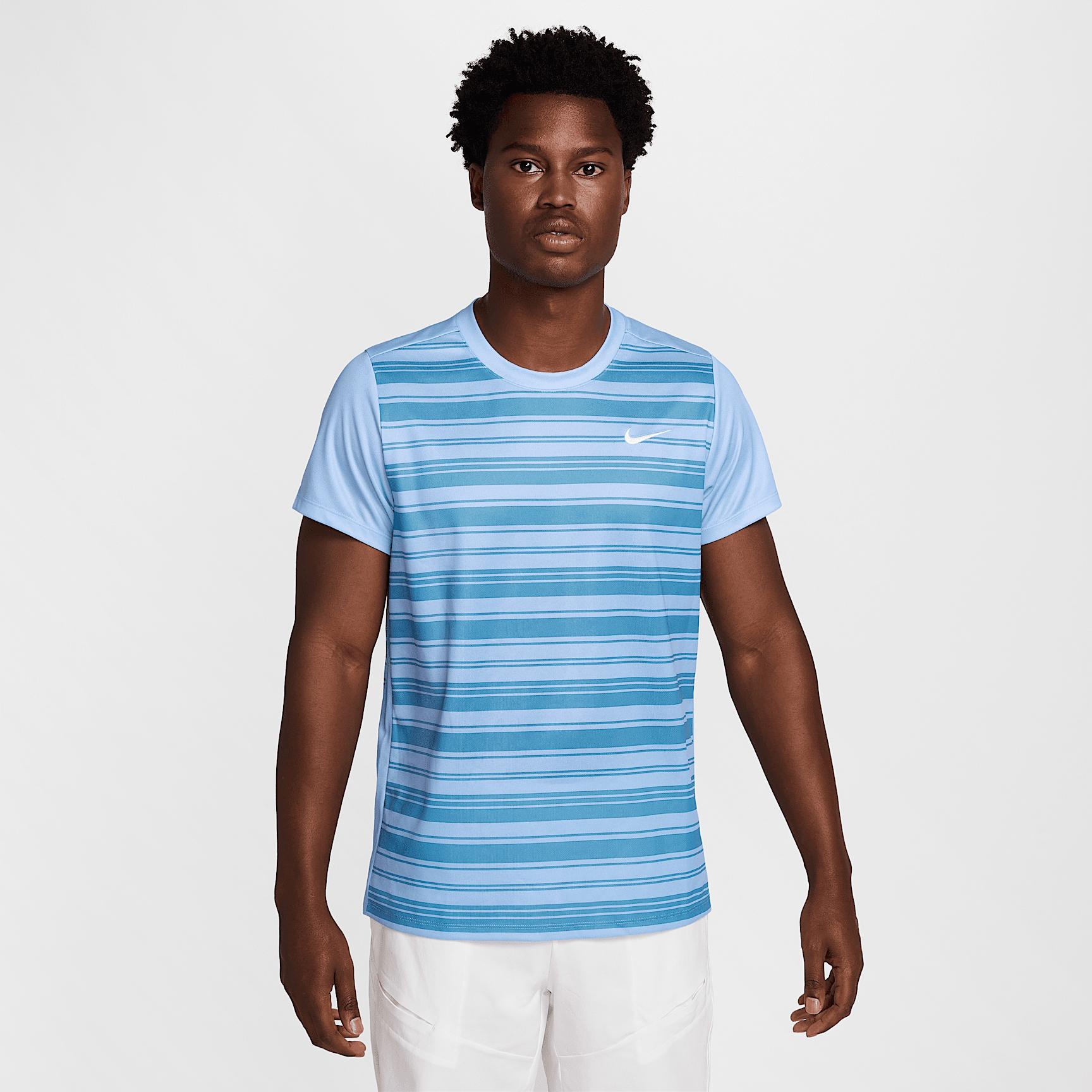 NikeCourt Victory Men's Dri-FIT Tennis Top Product Image