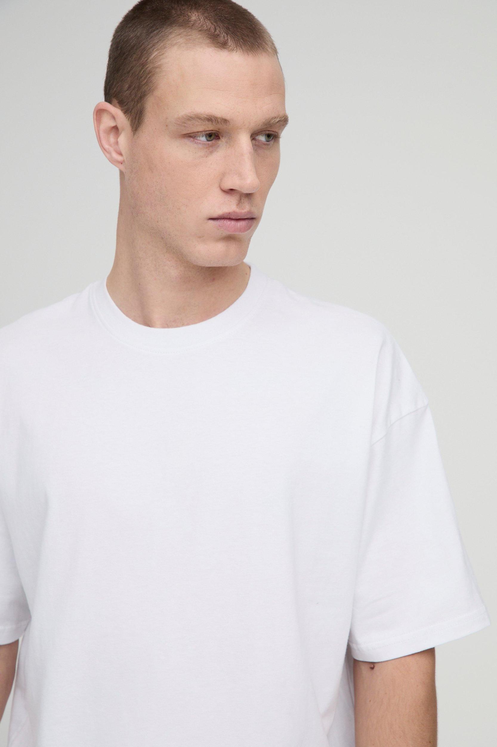 Basic Oversized Boxy Crew Neck T-shirt | boohooMAN USA Product Image
