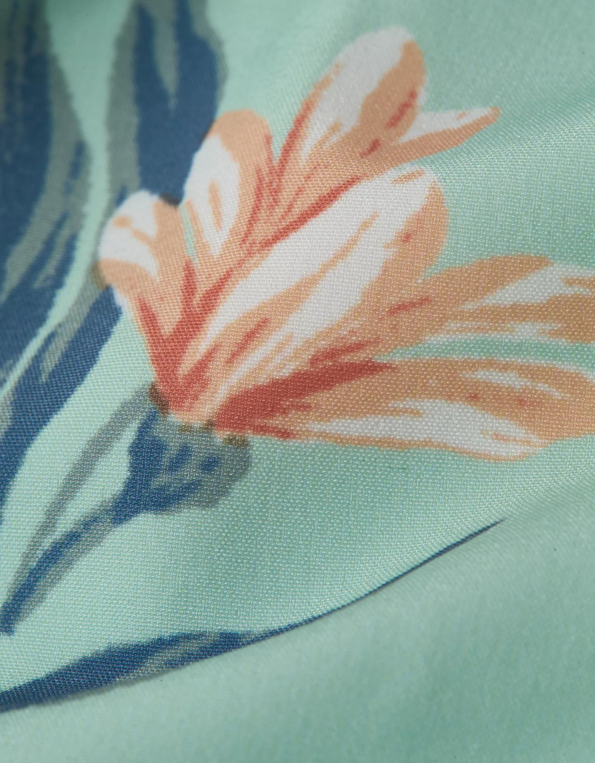 AE Men's 3" Flex Swim Trunk Product Image