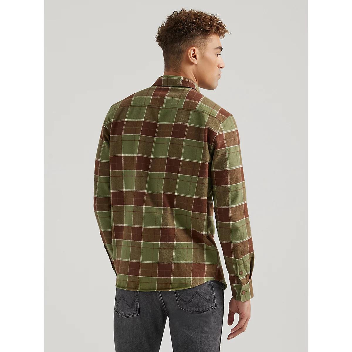 Wrangler x Buffalo Trace™ Men's Flannel Shirt | Men's SHIRTS | Wrangler® Product Image