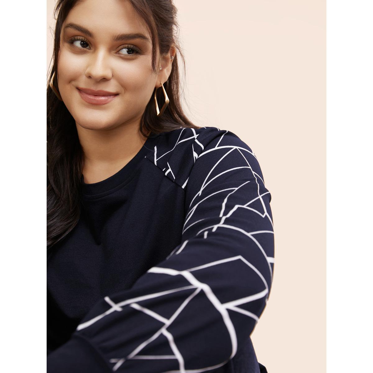Plus Size Geometric Round Neck Raglan Sleeve Sweatshirt Women DarkBlue Casual Elastic cuffs Round Neck Dailywear Sweatshirts BloomChic 30/6X Product Image