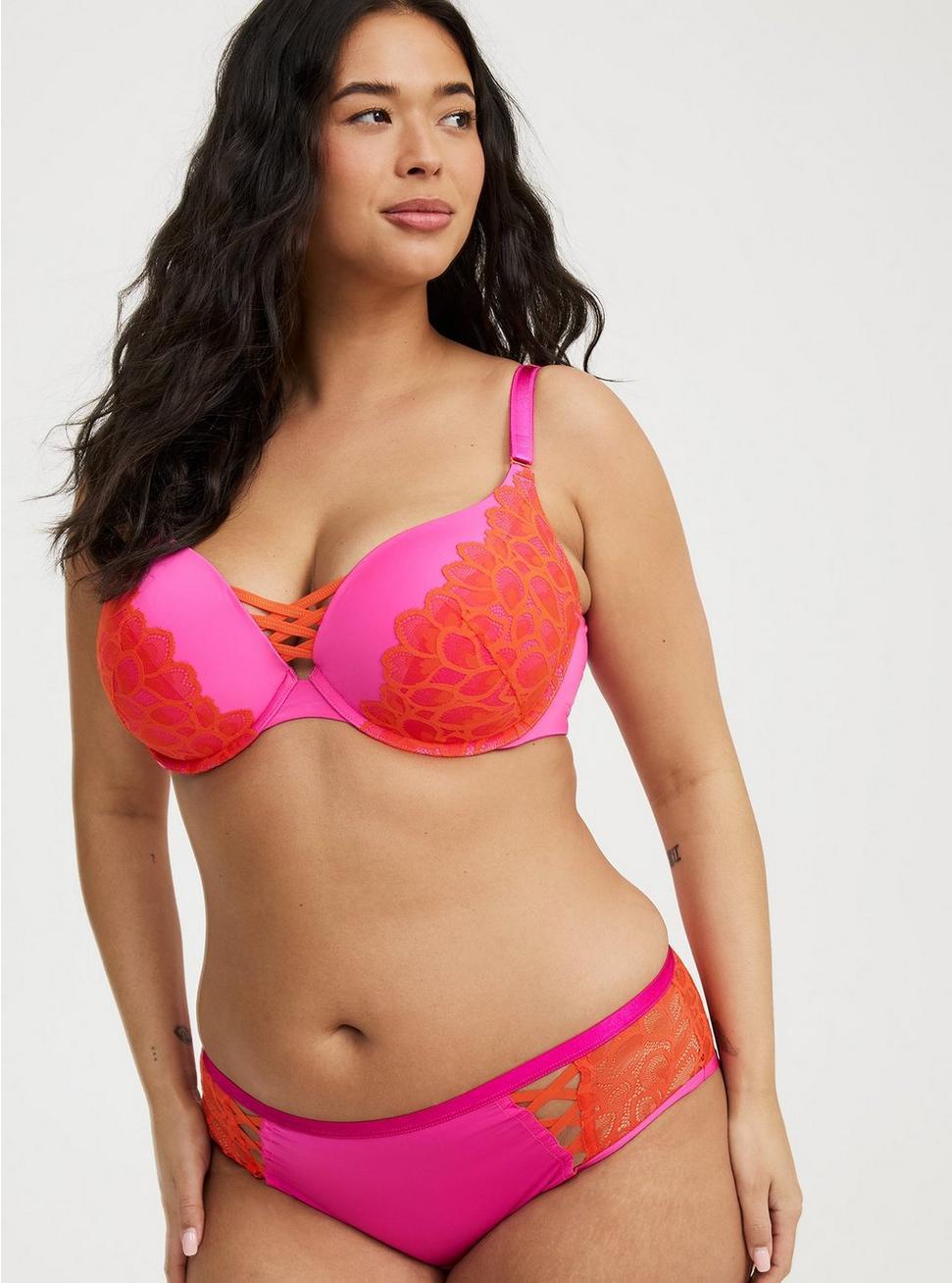 XO Plunge Push-Up Bra Product Image