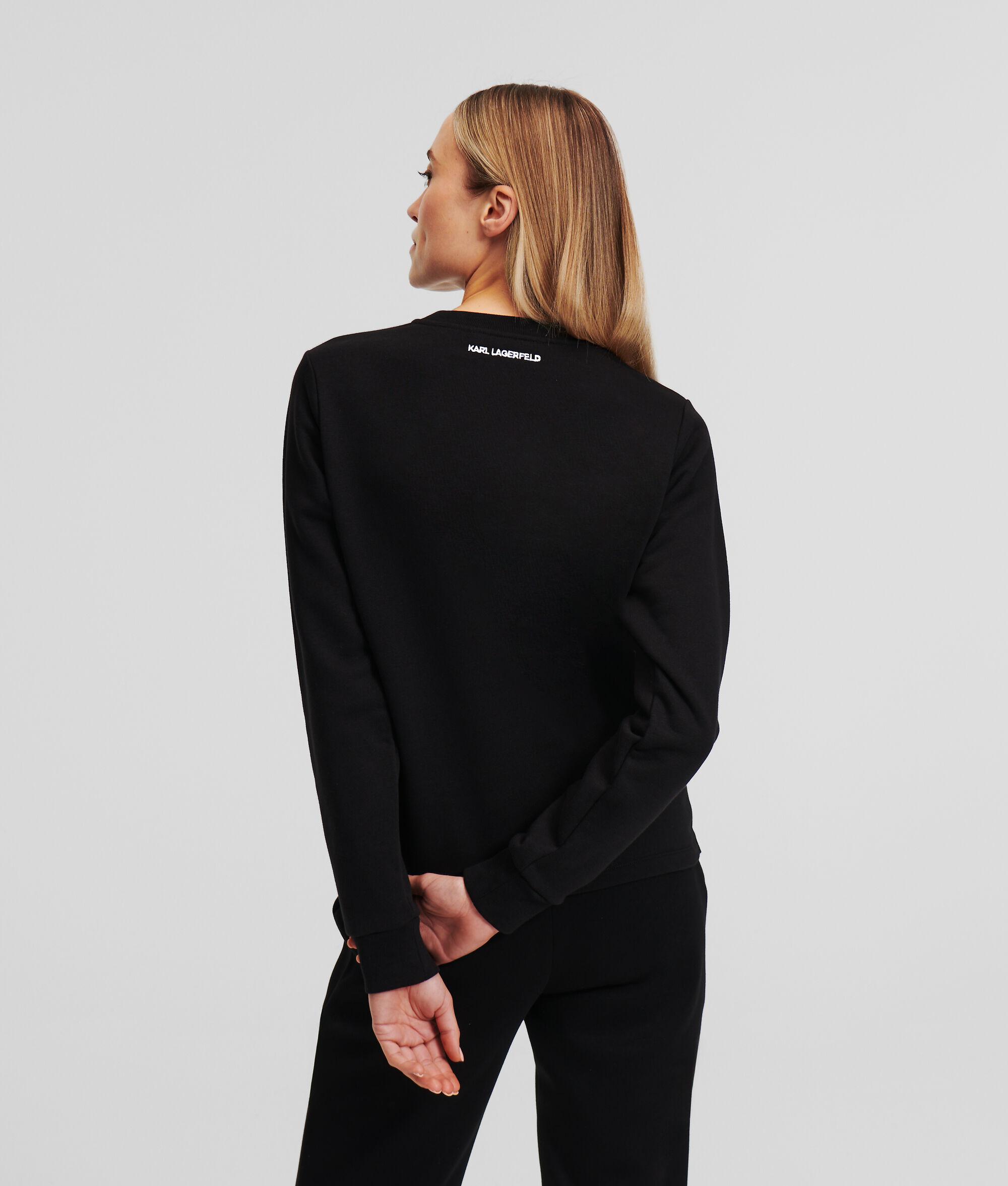 SIGNATURE HEM SWEATSHIRT Product Image