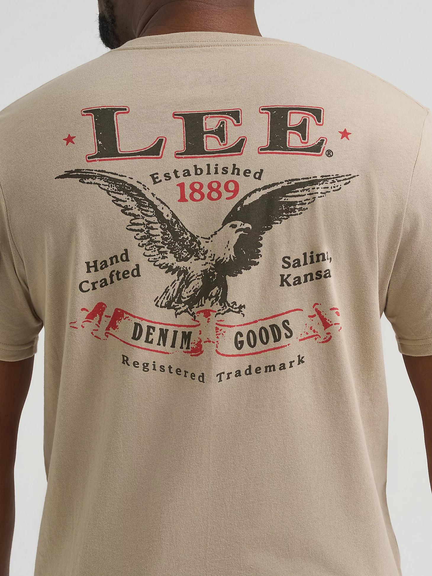 Men's Eagle Logo Graphic Tee | Men's Tops & Tees | Lee® Product Image
