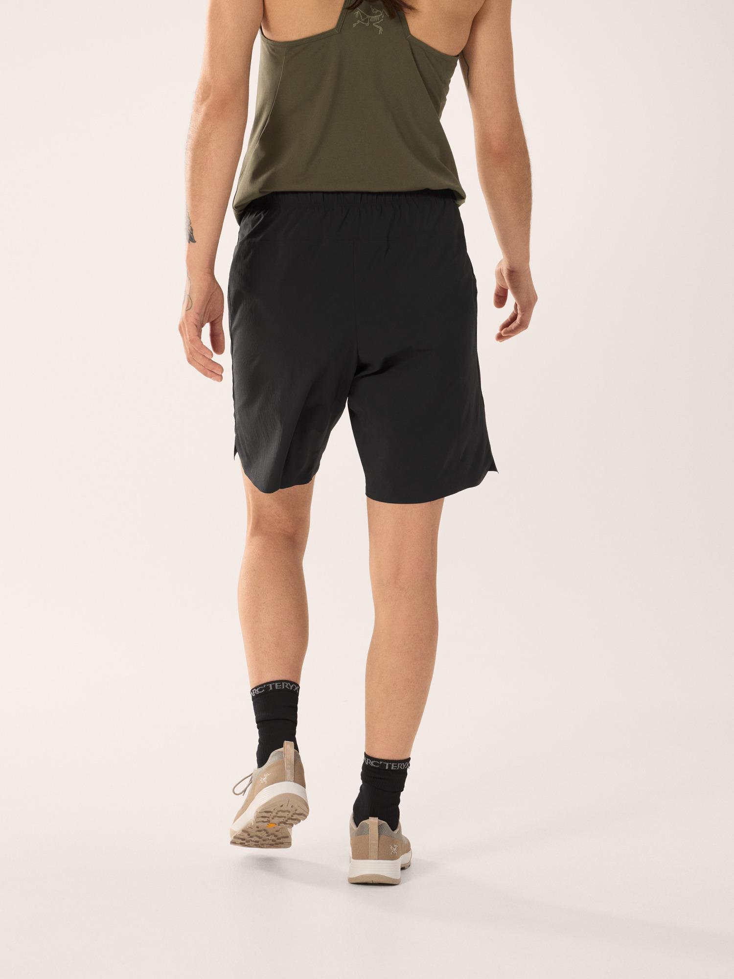 Aestas Short 9" Women's Product Image