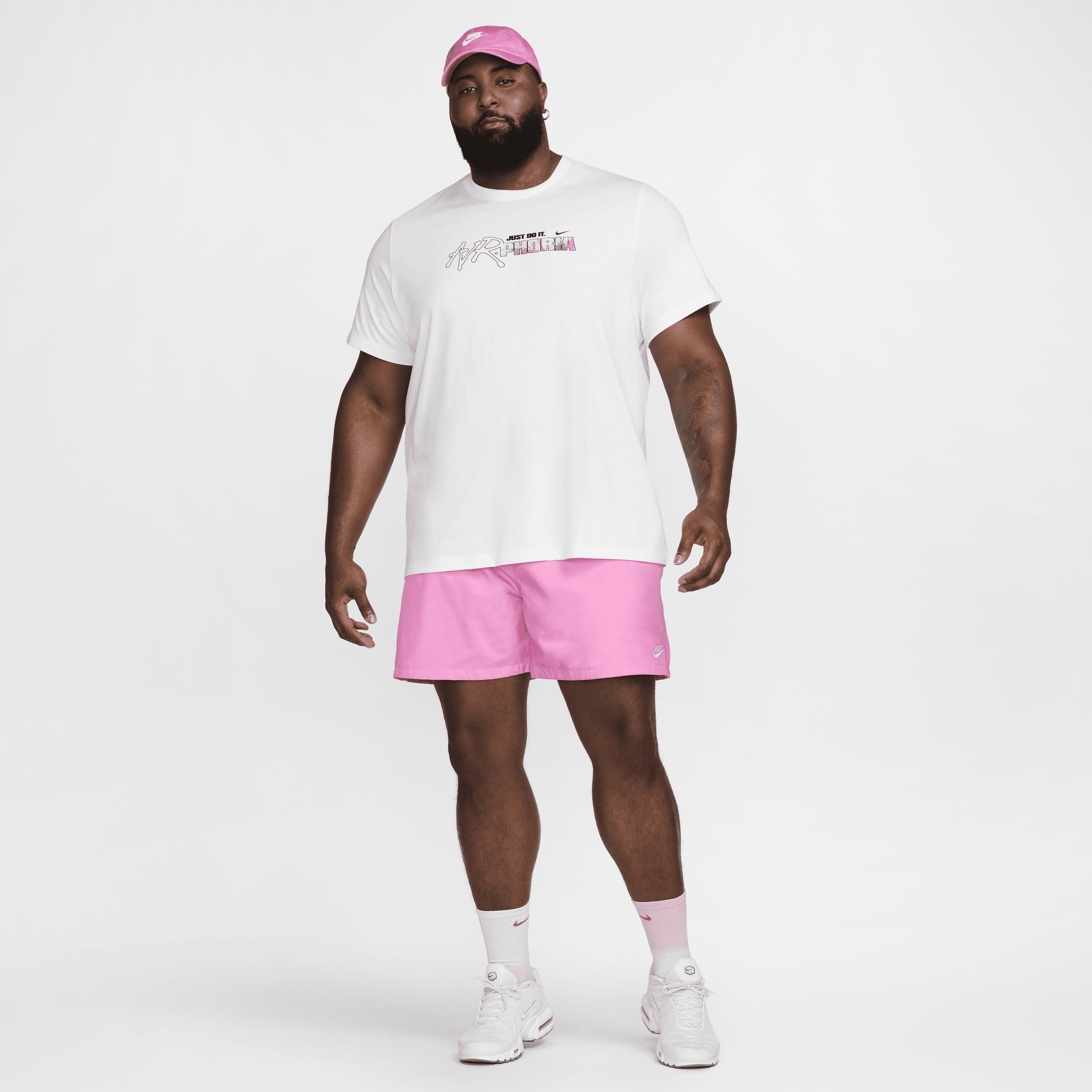 Nike Sportswear Men's T-Shirt Product Image