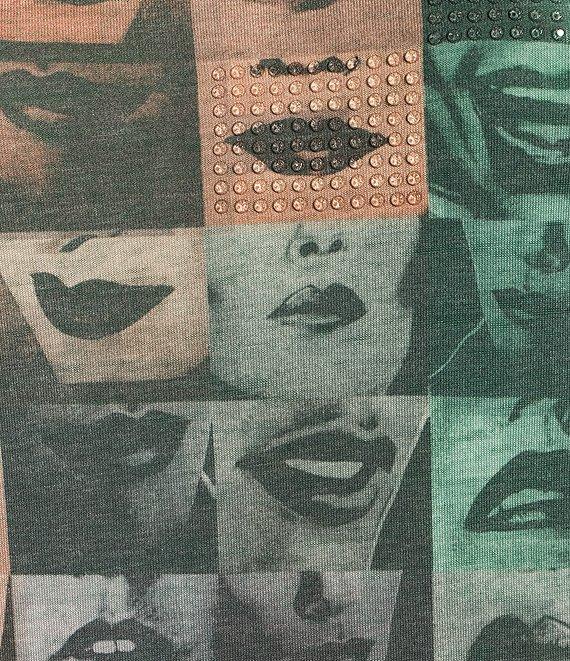 Guess Checkered Lips Printed Short Sleeve Burnout Jersey T-Shirt Product Image