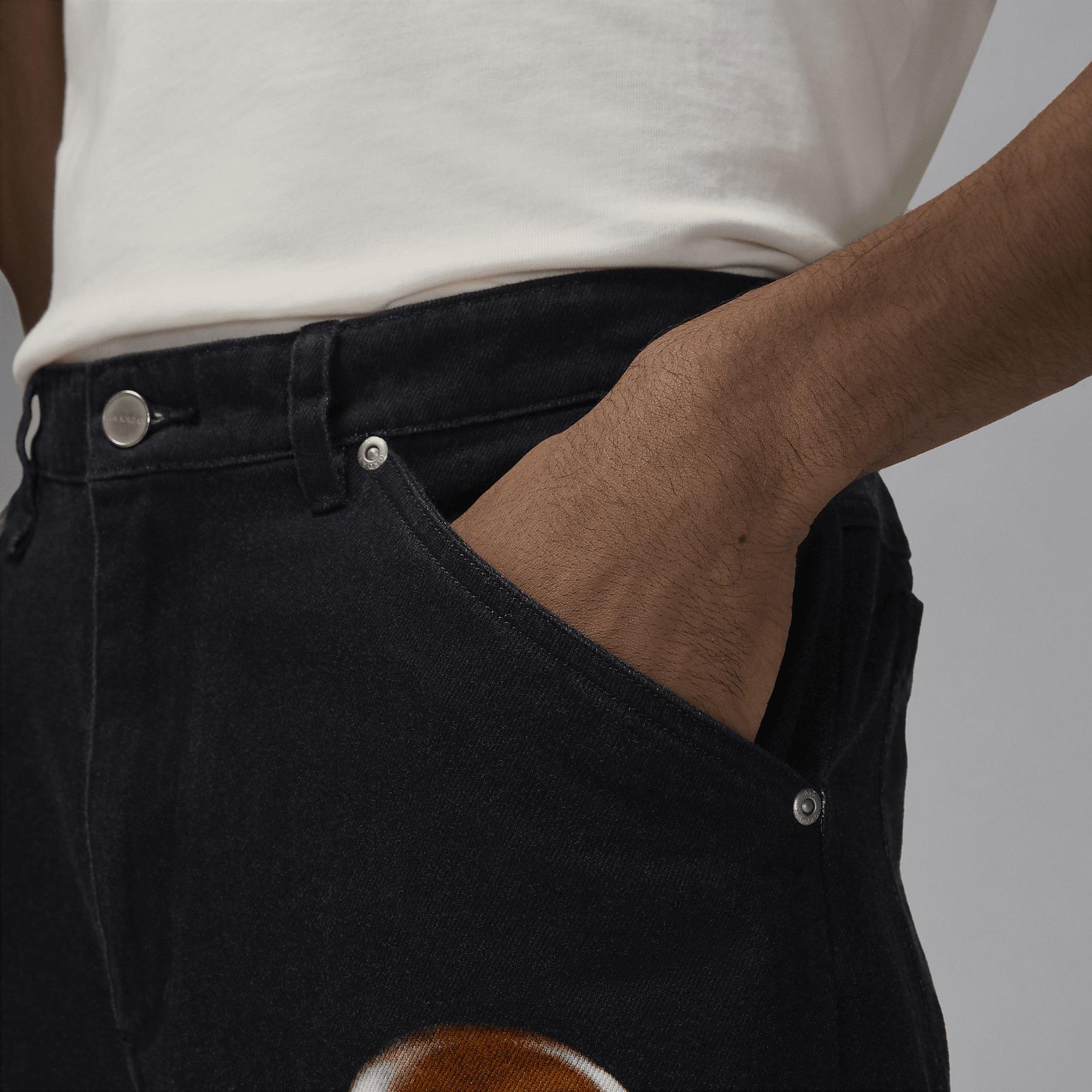 Air Jordan Men's Printed Twill Pants Product Image