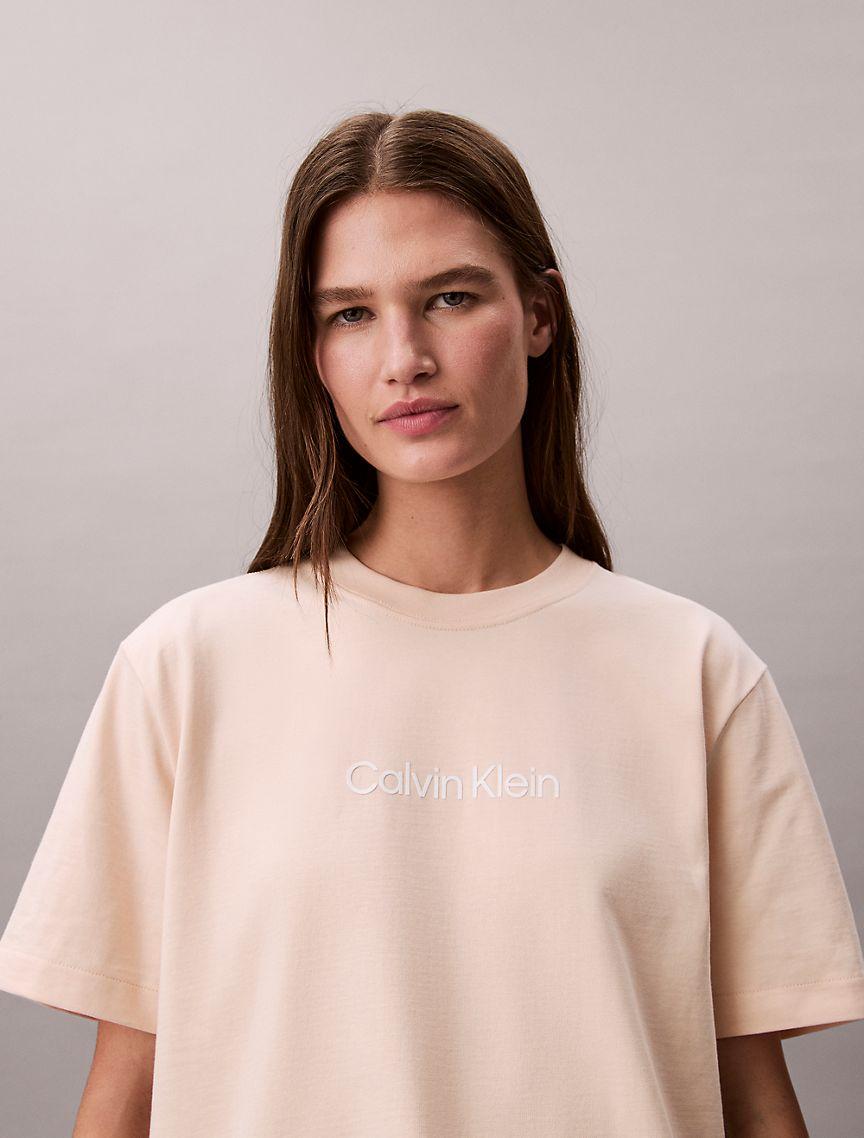 Standard Logo Boxy Fit Crewneck T-Shirt Product Image